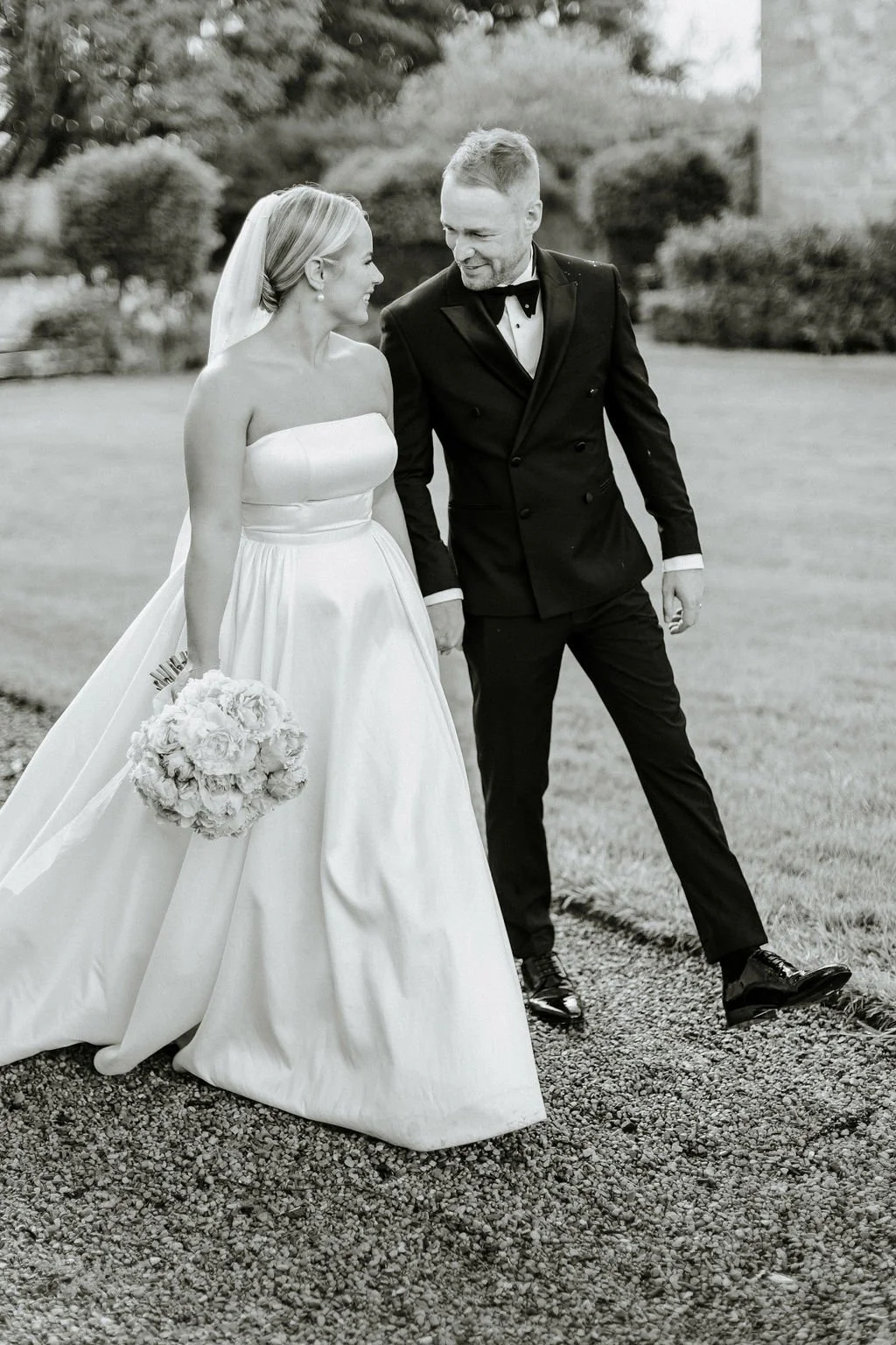 Amy-Lou-Photography-Editorial-Wedding-Photography-Saltmarshe-Hall-1.jpg