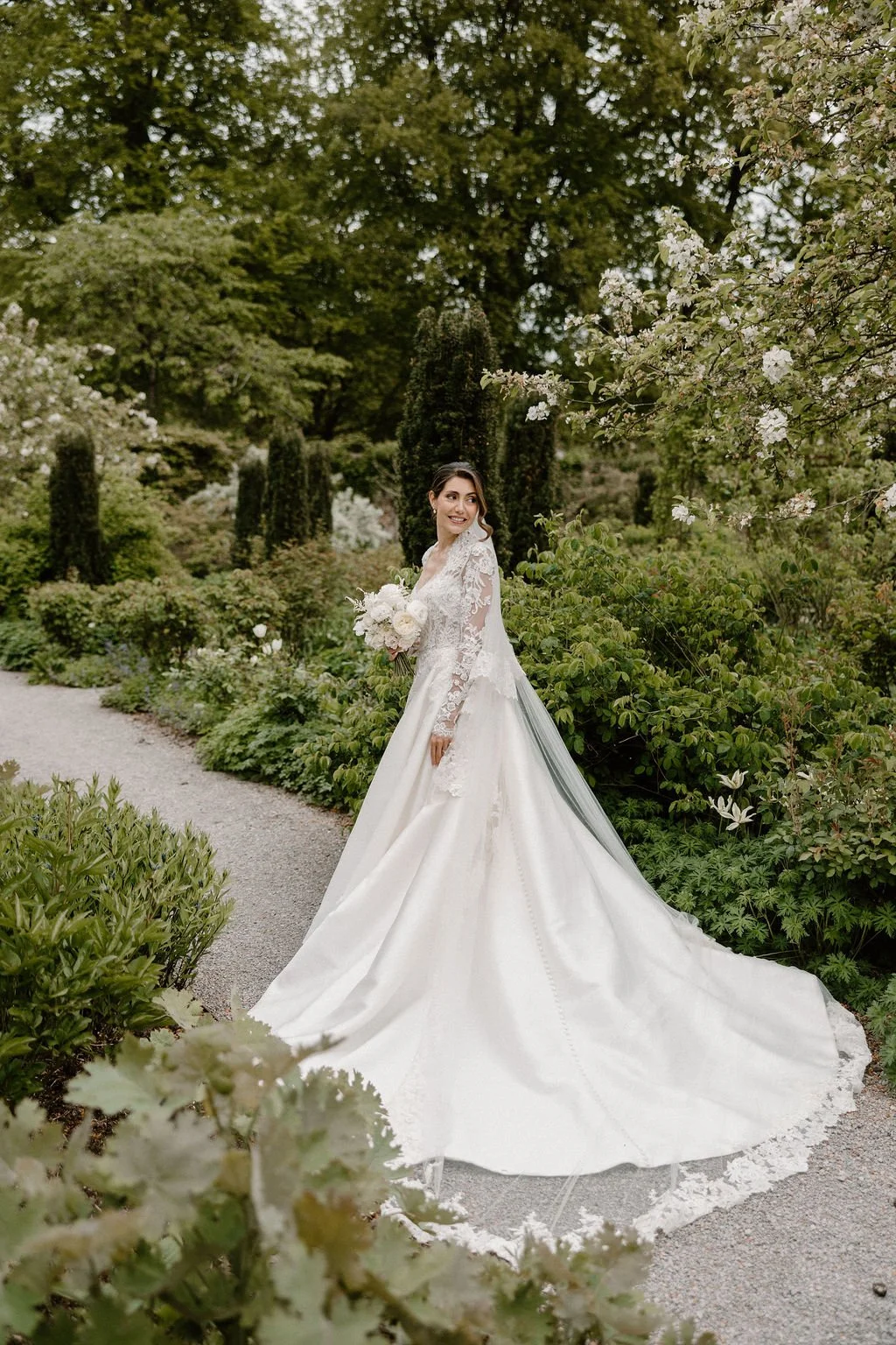 Editorial-Wedding-Photographer-Middleton-Lodge-Wedding-Yorshire-AmyLouPhotography-Ellie&Joe-115.jpg