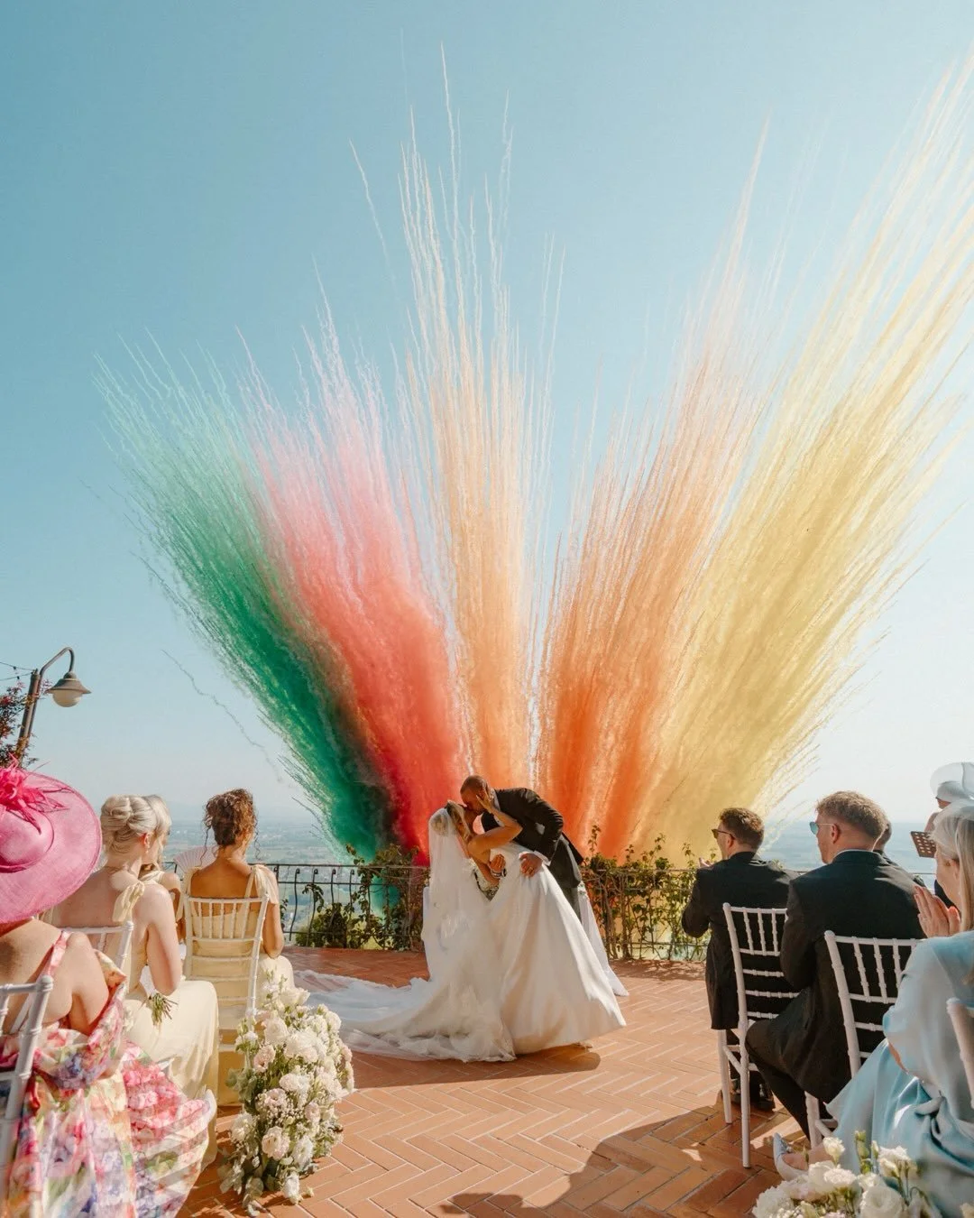 Italy with Alfie (Clique Visuals) to capture the gorgeous Elle &amp; Jack? Yes please! Incredible vibes all day long, and this is just a tiny glimpse! 

Photo @amylouphotography 
Video @clique_visuals 
Hair @nelldidmyhair 
Makeup @emilyrsmithmakeupar