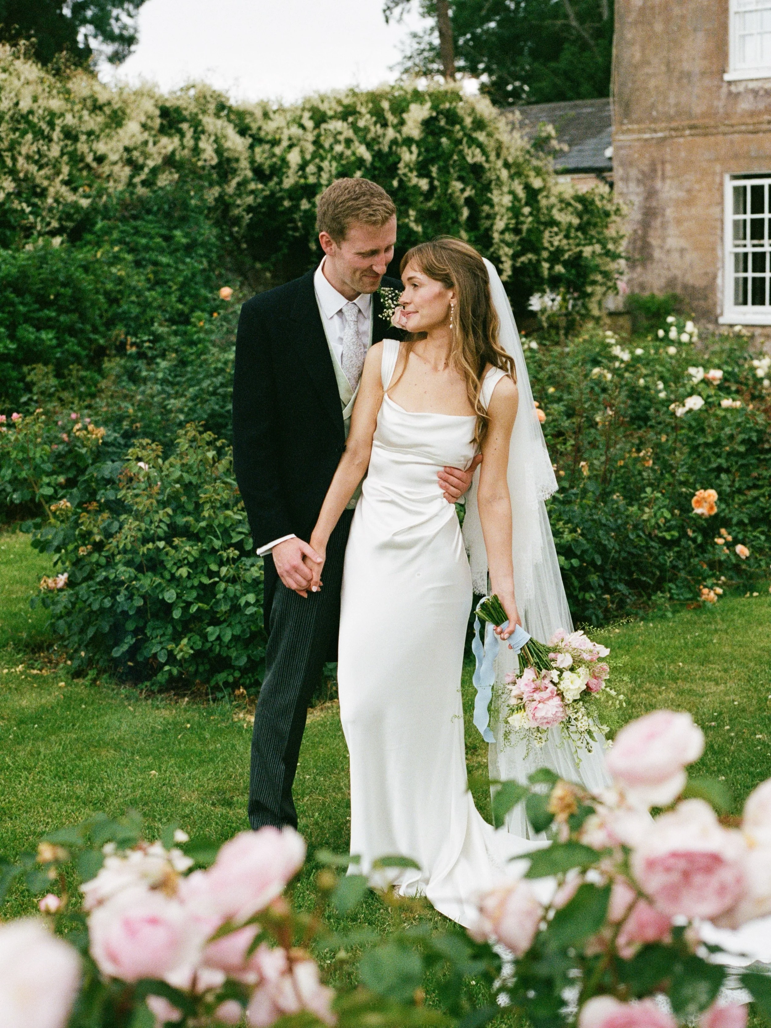 35mm film for Beccy &amp; Tom x

@amylouphotography 
@stradsetthall

The most beautiful weekend in Norfolk at Stradsett Hall 

Norfolk Wedding Photography 35mm Film Photography Marquee Wedding