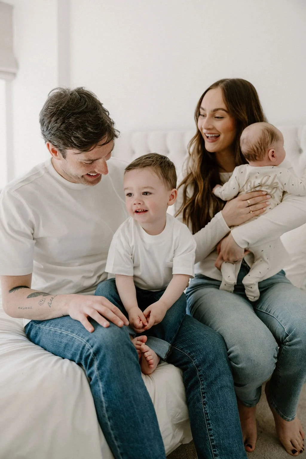 Newborn-Family-Shoot-North-Yorkshire-Northumberland-TheOlivers-AmyLouPhotography-72.jpg