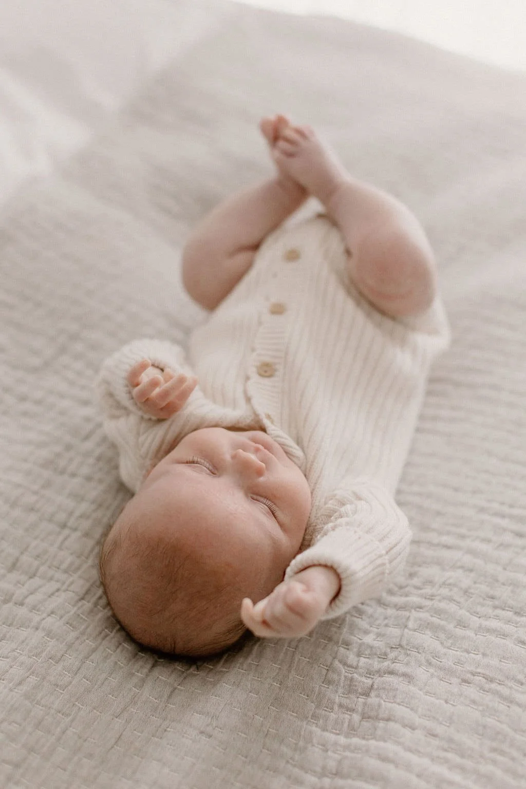 Newborn-Shoot-North-Yorkshire-Northumberland-SiennaRose-AmyLouPhotography-55.jpg