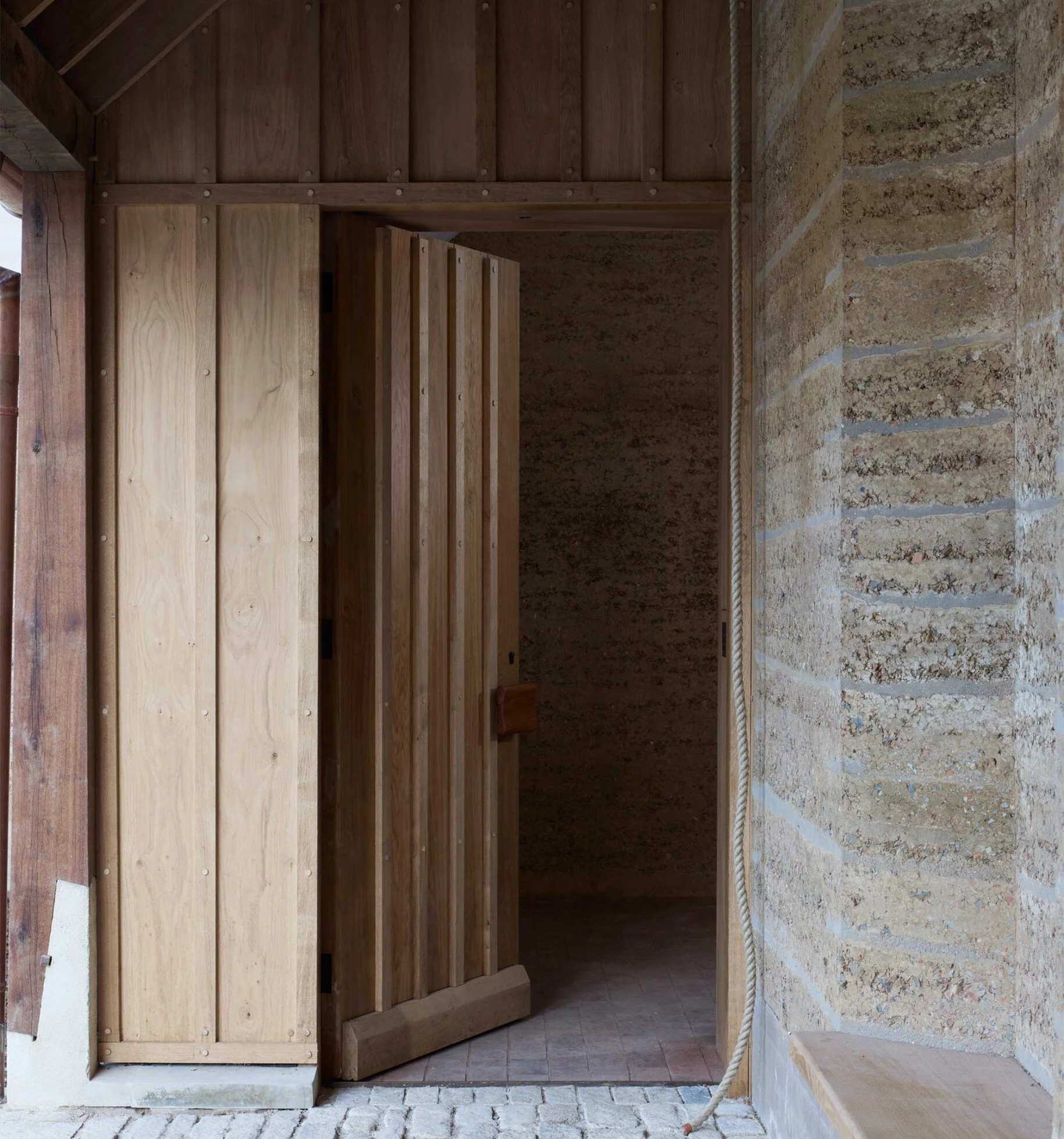 Building with the Earth - Tuckey Design Studio