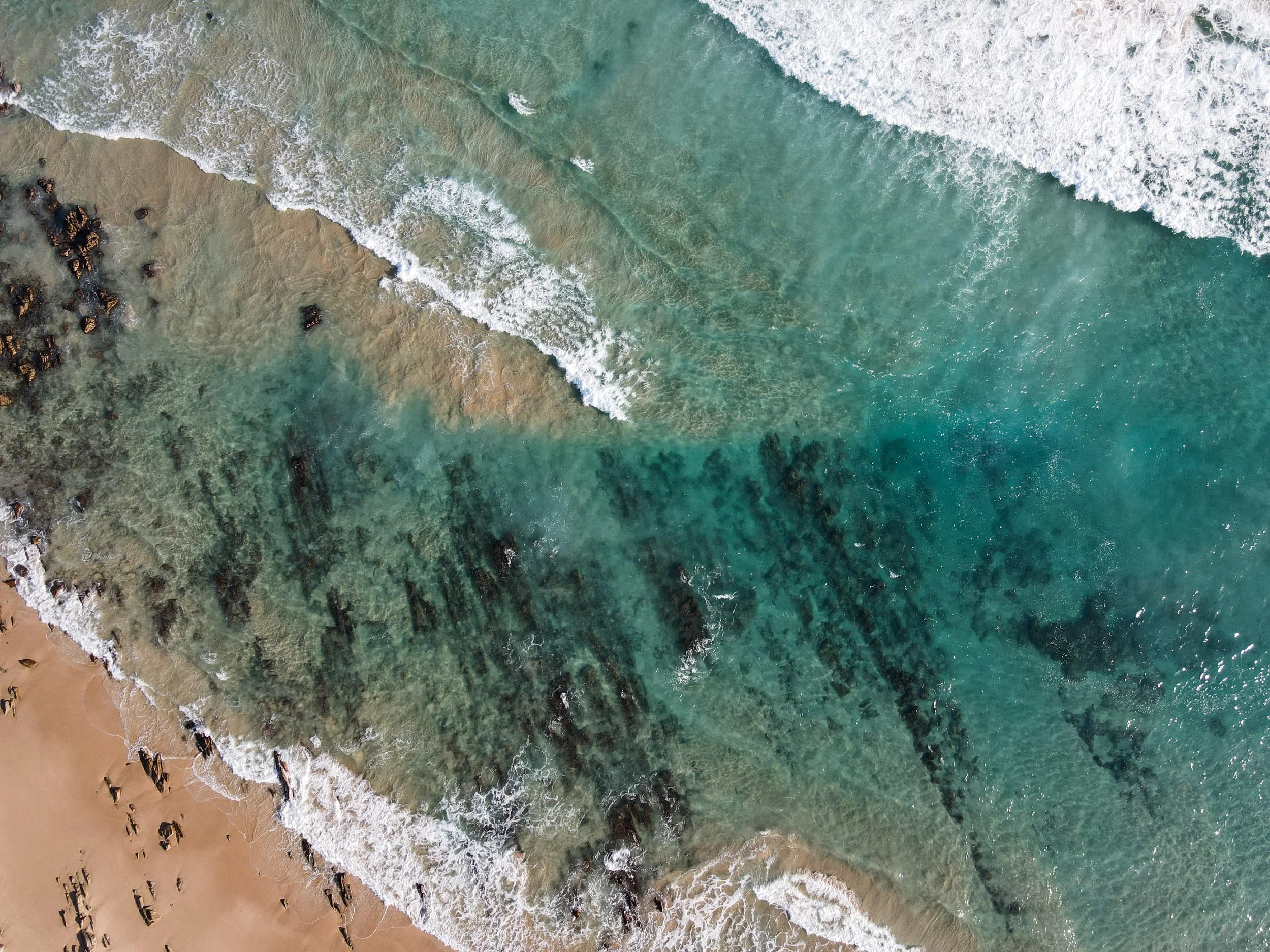 WAVY STRIPES