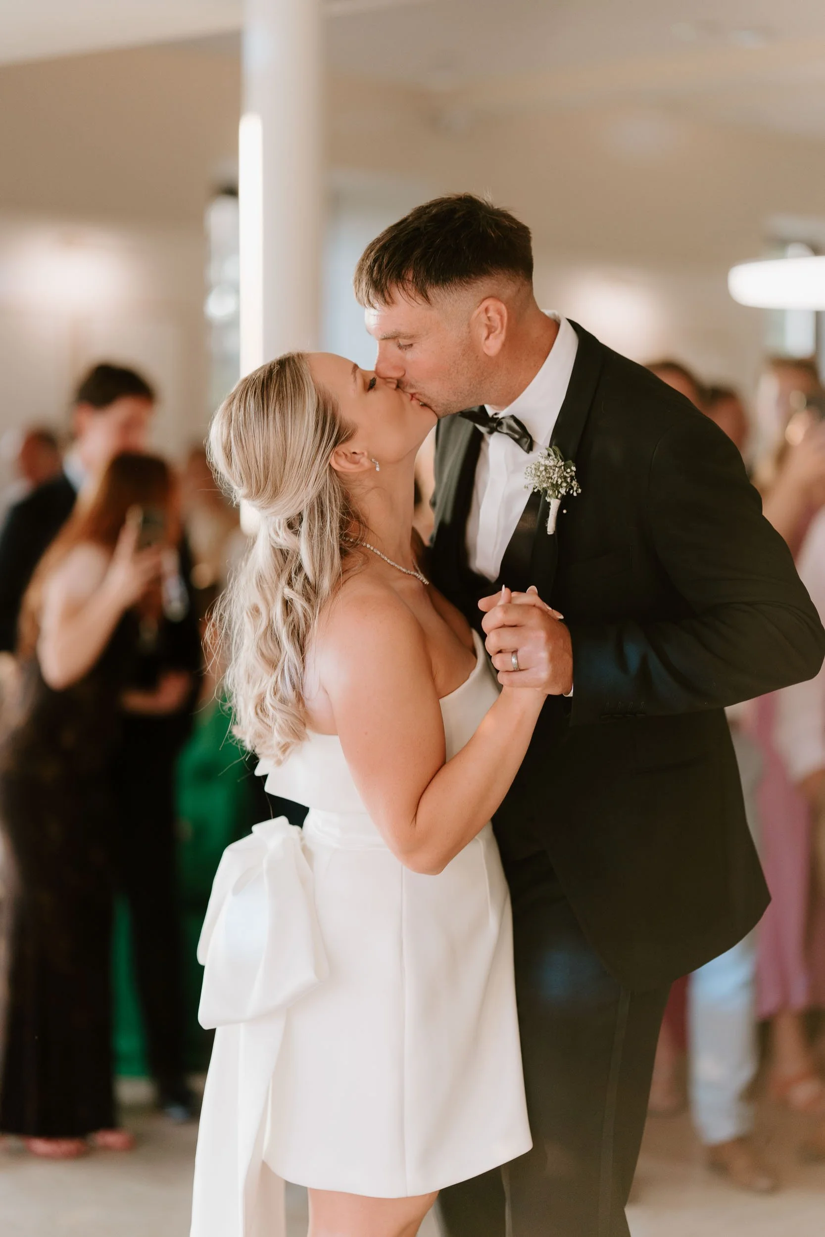 First dance wedding moment romantic couple evening reception