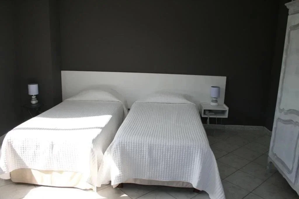 CHAMBRE TWIN VUE VALLÉE