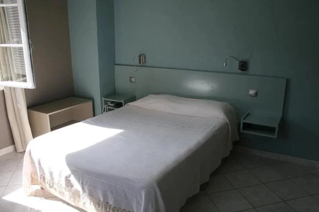 CHAMBRE VUE VALLÉE