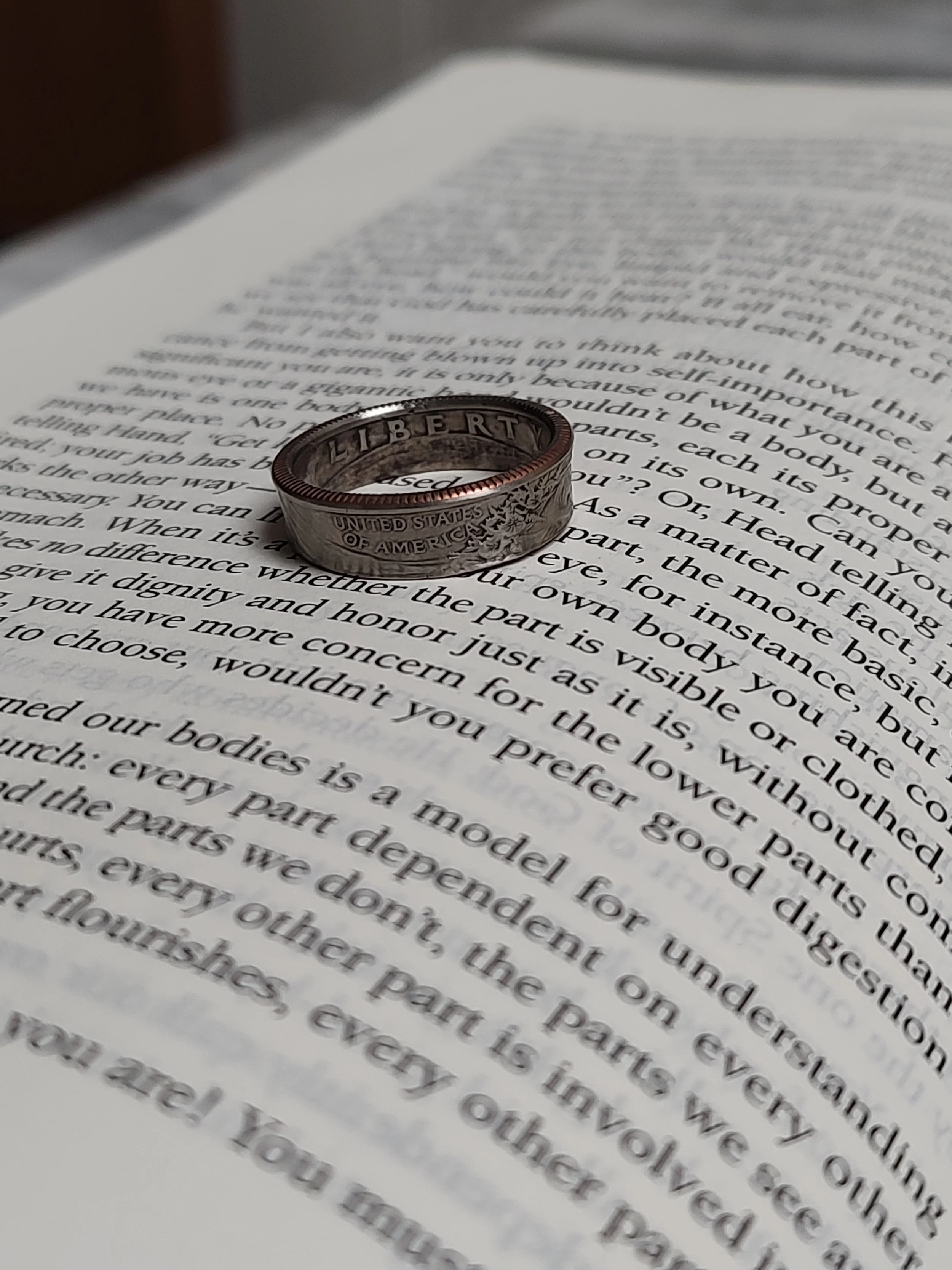 edithkanakoaleonbook.jpg (Copy)