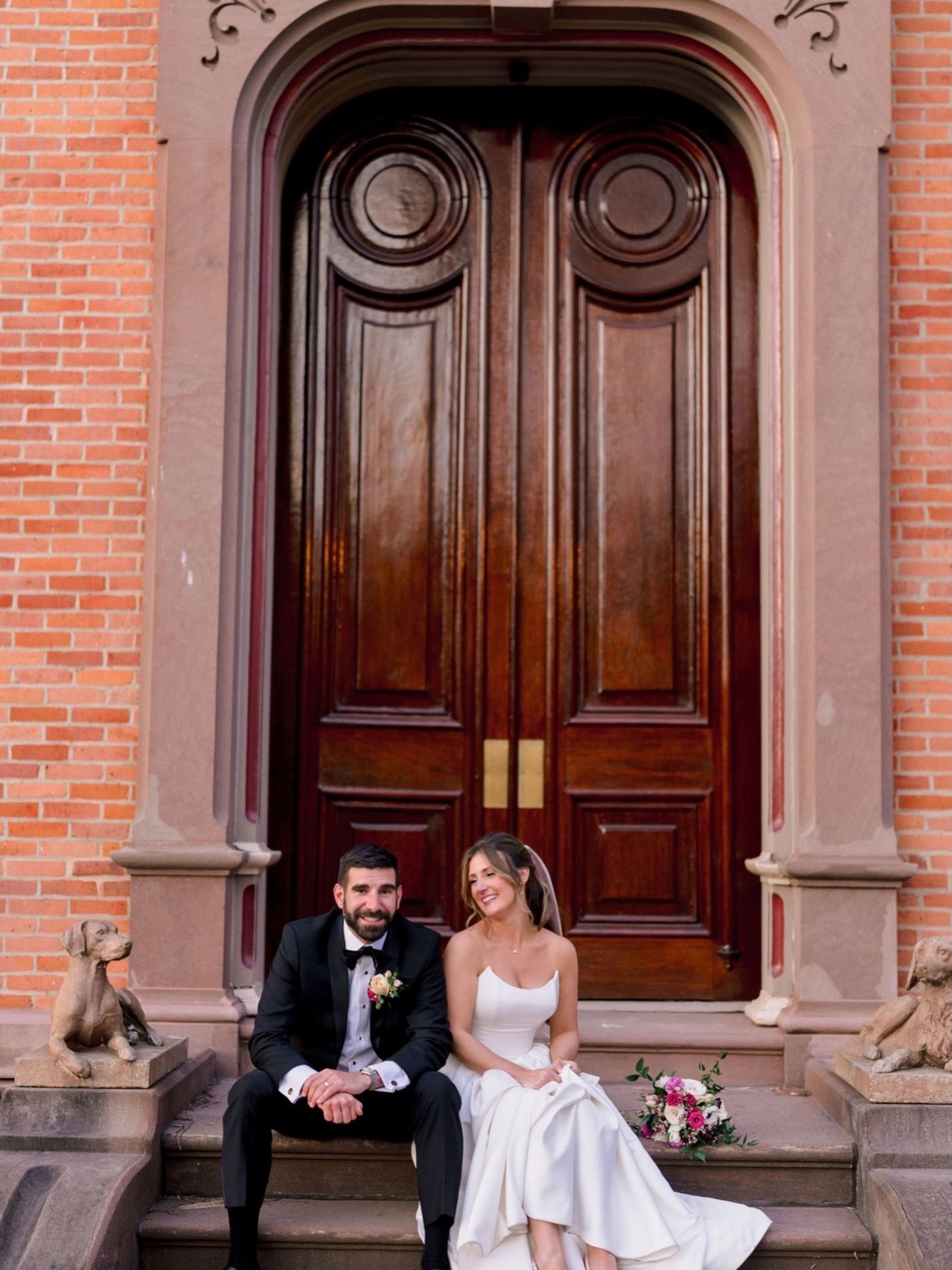 A timeless backdrop deserves a timeless glow ✨
Now booking bridal tans&mdash;secure your date before it&rsquo;s gone 💍

Saratoga Spray Tanning | Saratoga Springs | Luxury Airbrush Experience | Natural Results