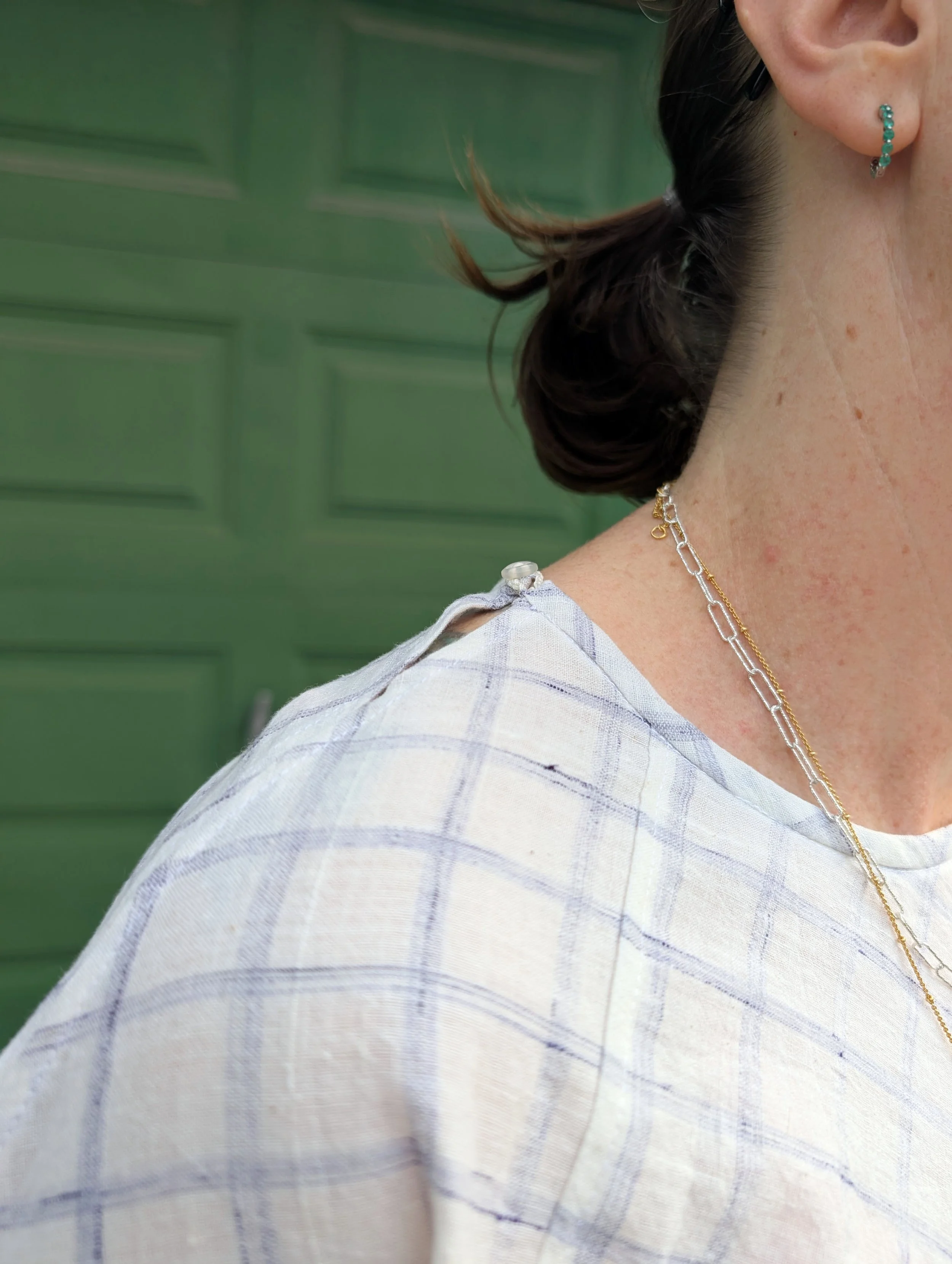 checked shoulder.jpg