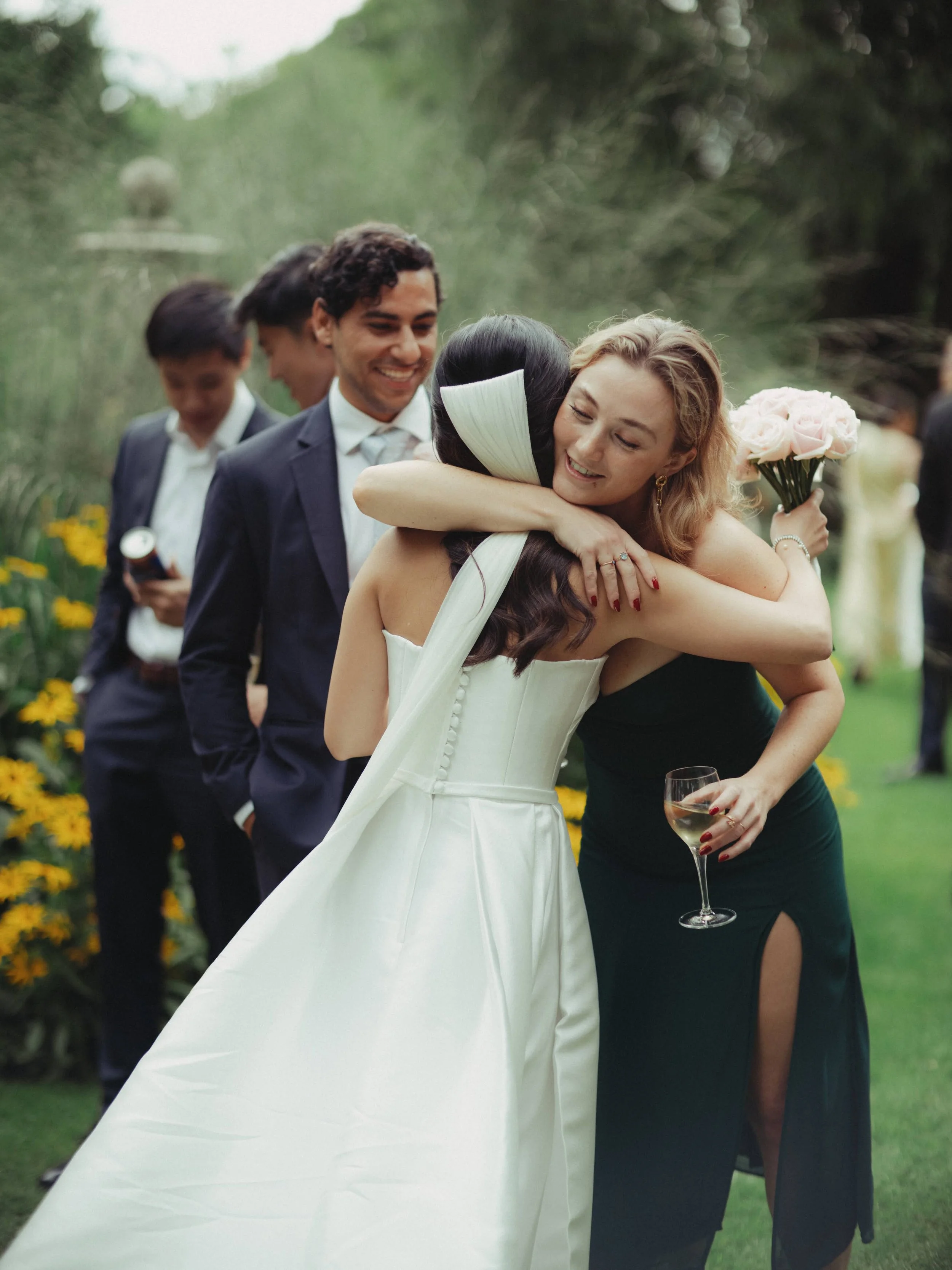 04-Michelle-Boyle_Bridal_Garden-031.jpg