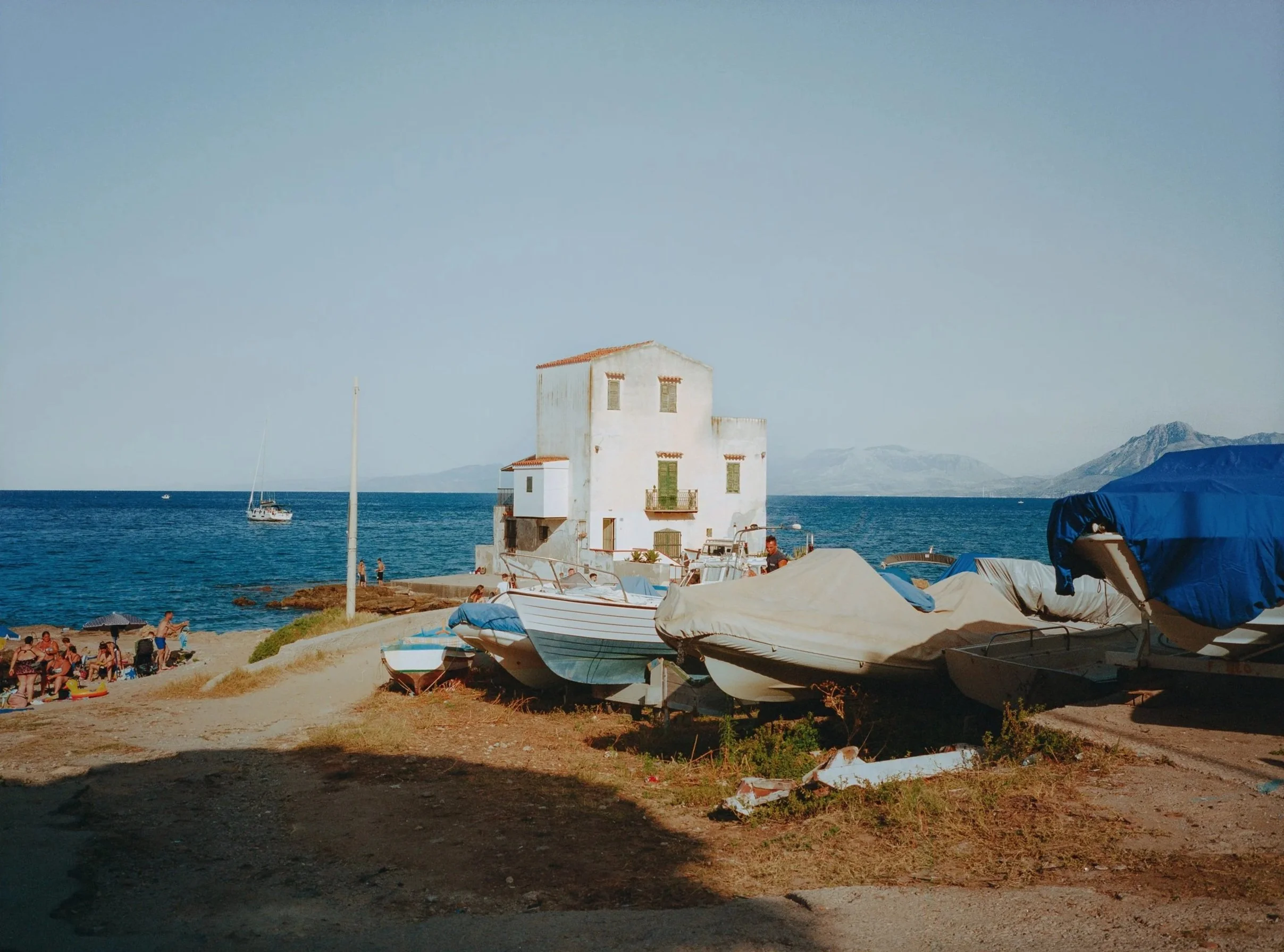 Sicilia-2024_Kodak_Portra-400-020-Pano.jpg