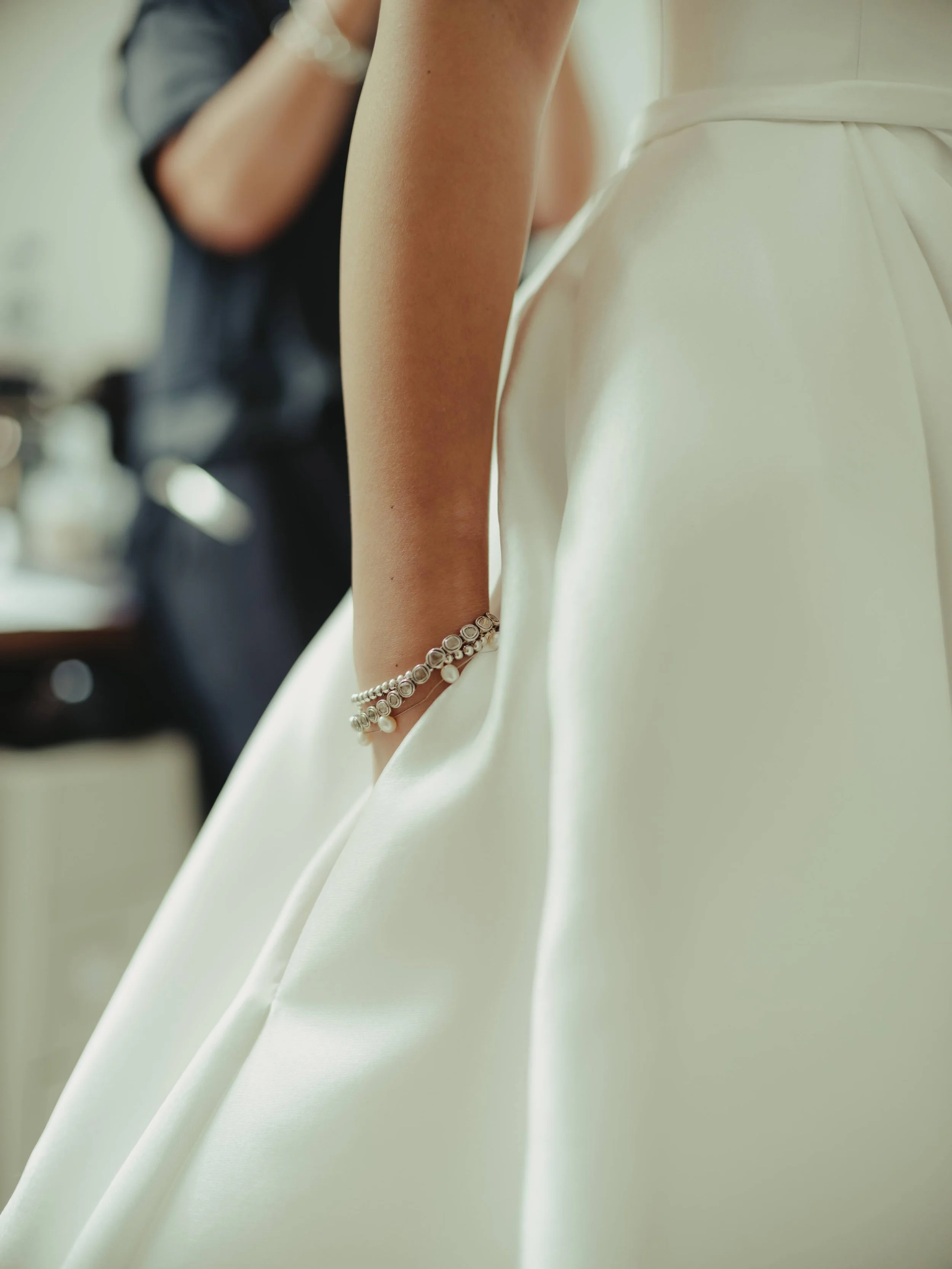 01-Michelle-Boyle_Bridal_Prep-20.jpg