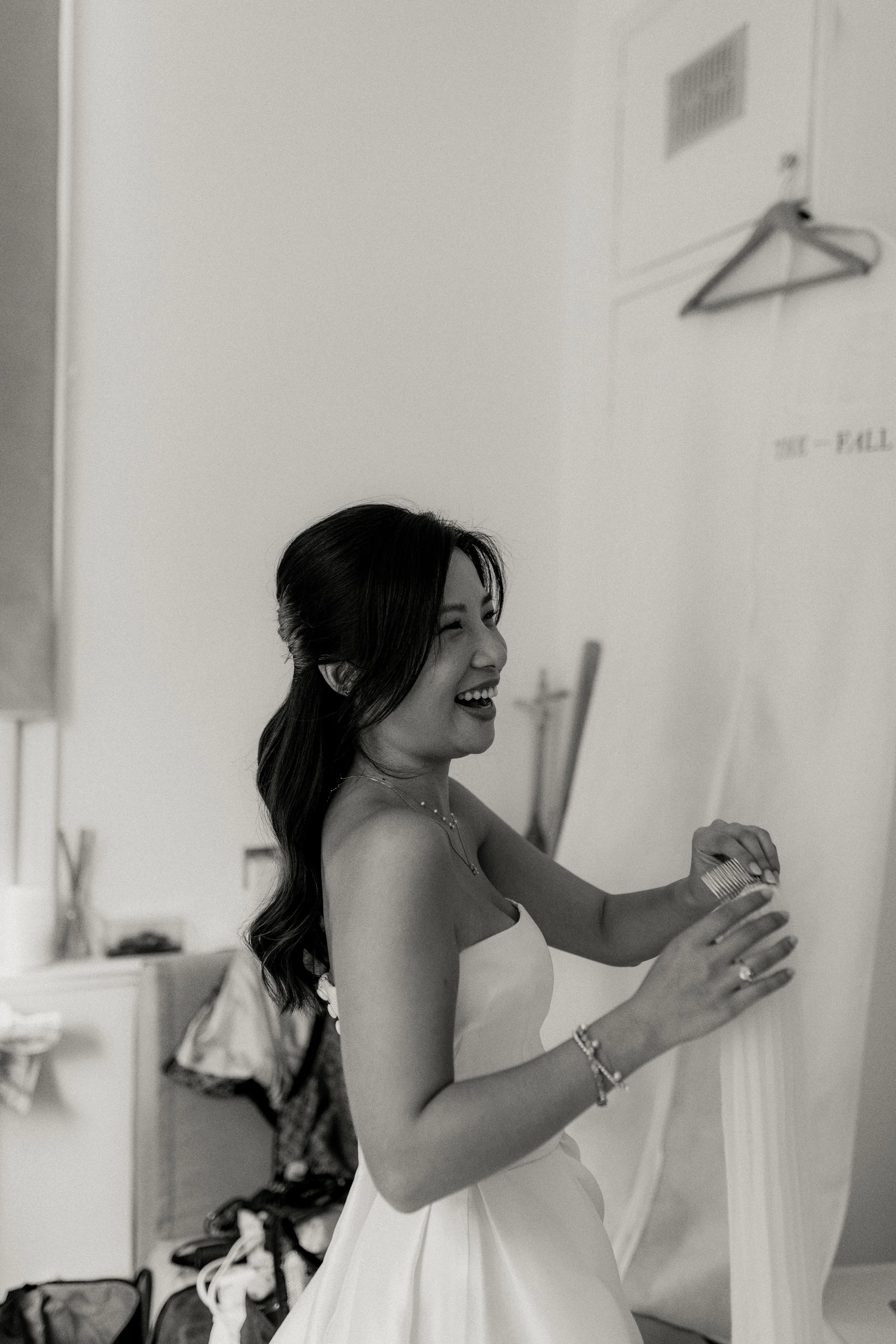 01-Michelle-Boyle_Bridal_Prep-35.jpg