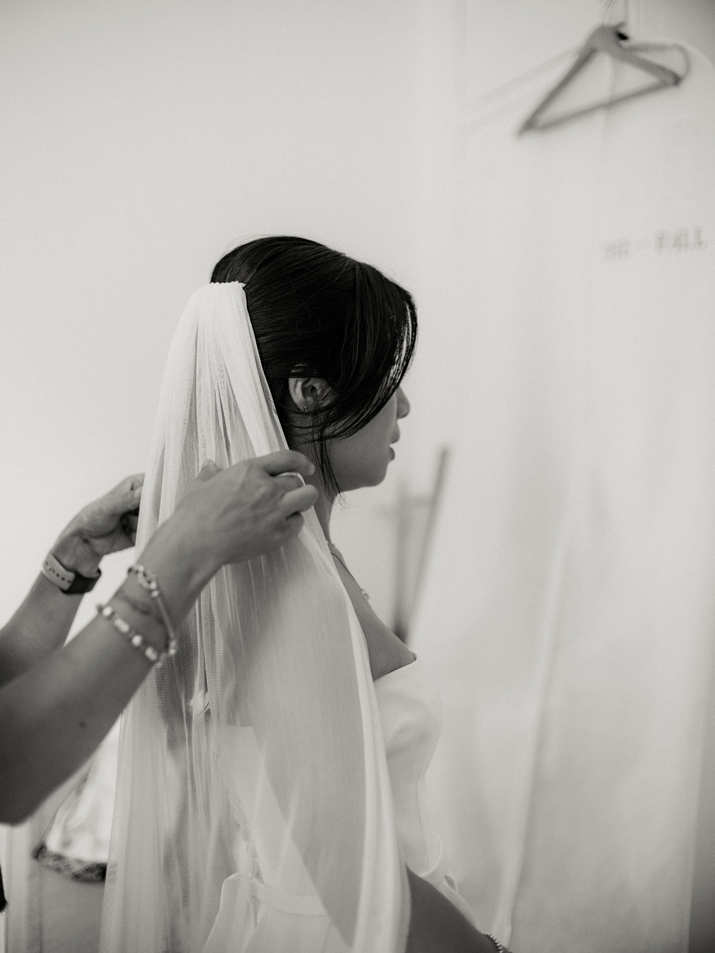 01-Michelle-Boyle_Bridal_Prep-22.jpg