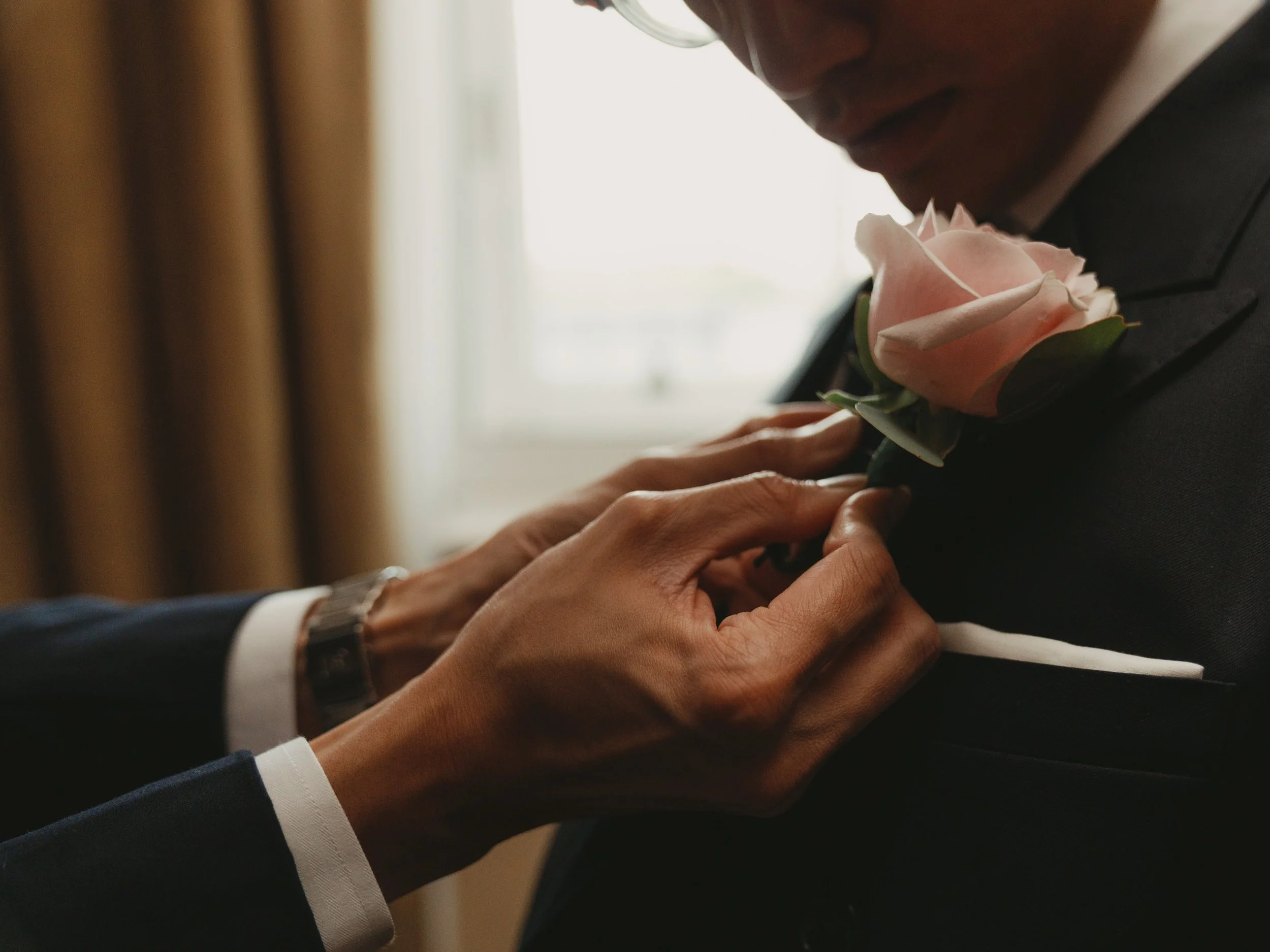 02-Michelle-Boyle_Groom_Prep-07.jpg
