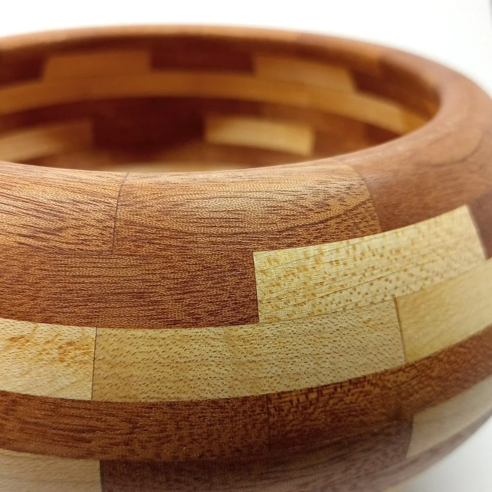 Maple and Sapele segmented vase 06.jpg