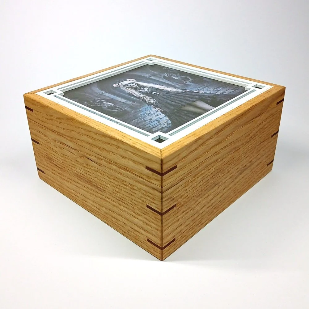 Ash keepsake box - Girl in dragon room 02.jpg