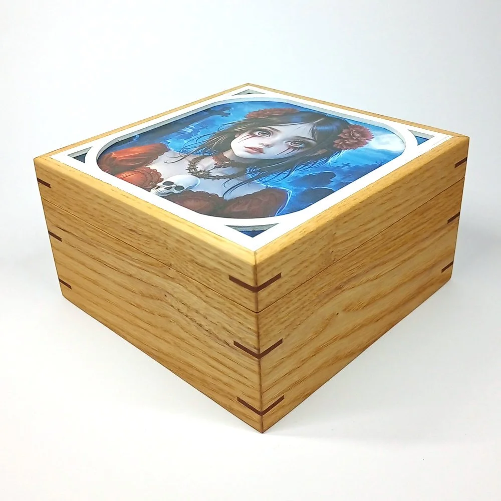 Ash keepsake box - Red girl 05.jpg