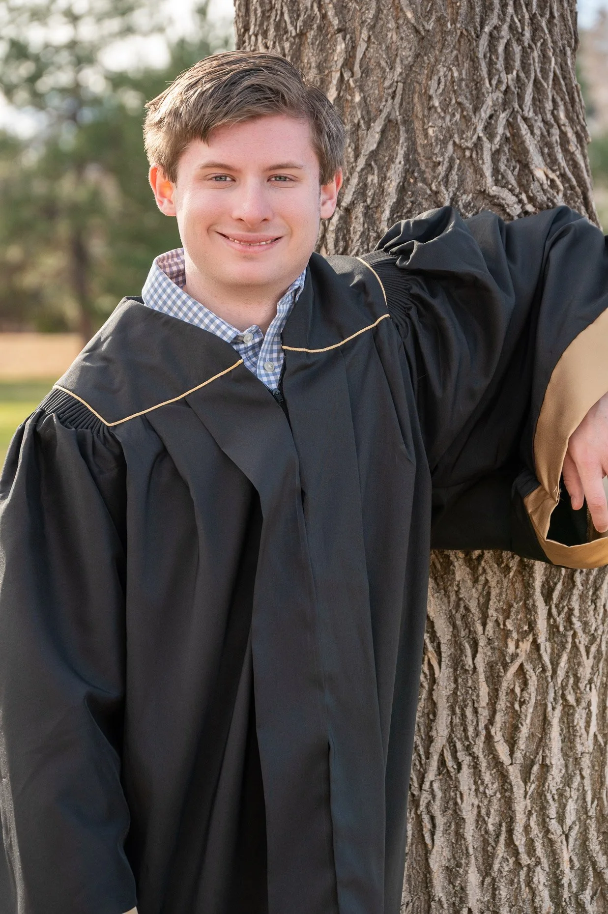 Senior in graduation rob