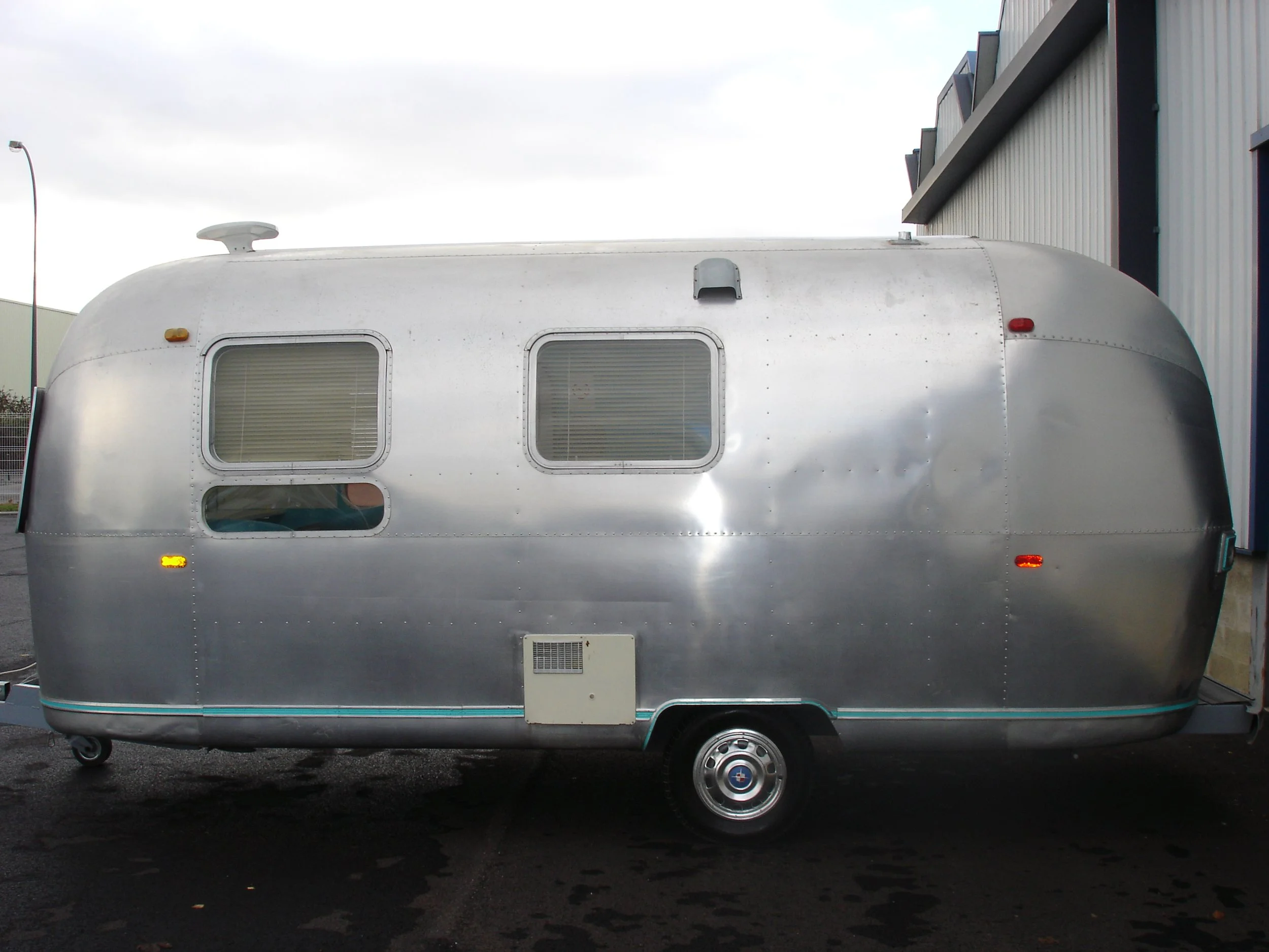 21ft-ext-01.JPG