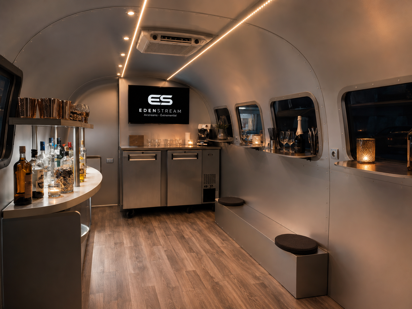 GD 31fy - intérieur bar nuit.png