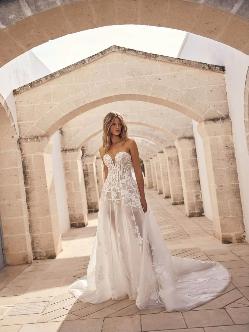 wedding-dress-lyris-by-modeca-lux.jpg