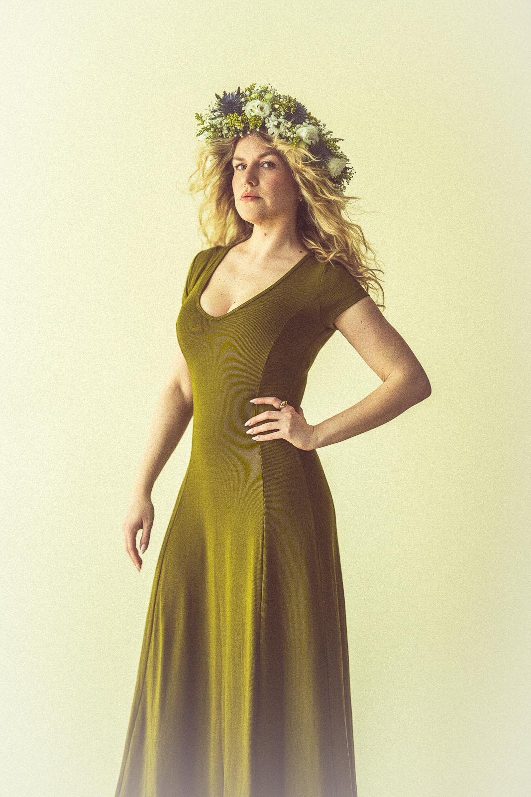 Paulina & Ola - Studio Ryś #3-2156-retouched.png