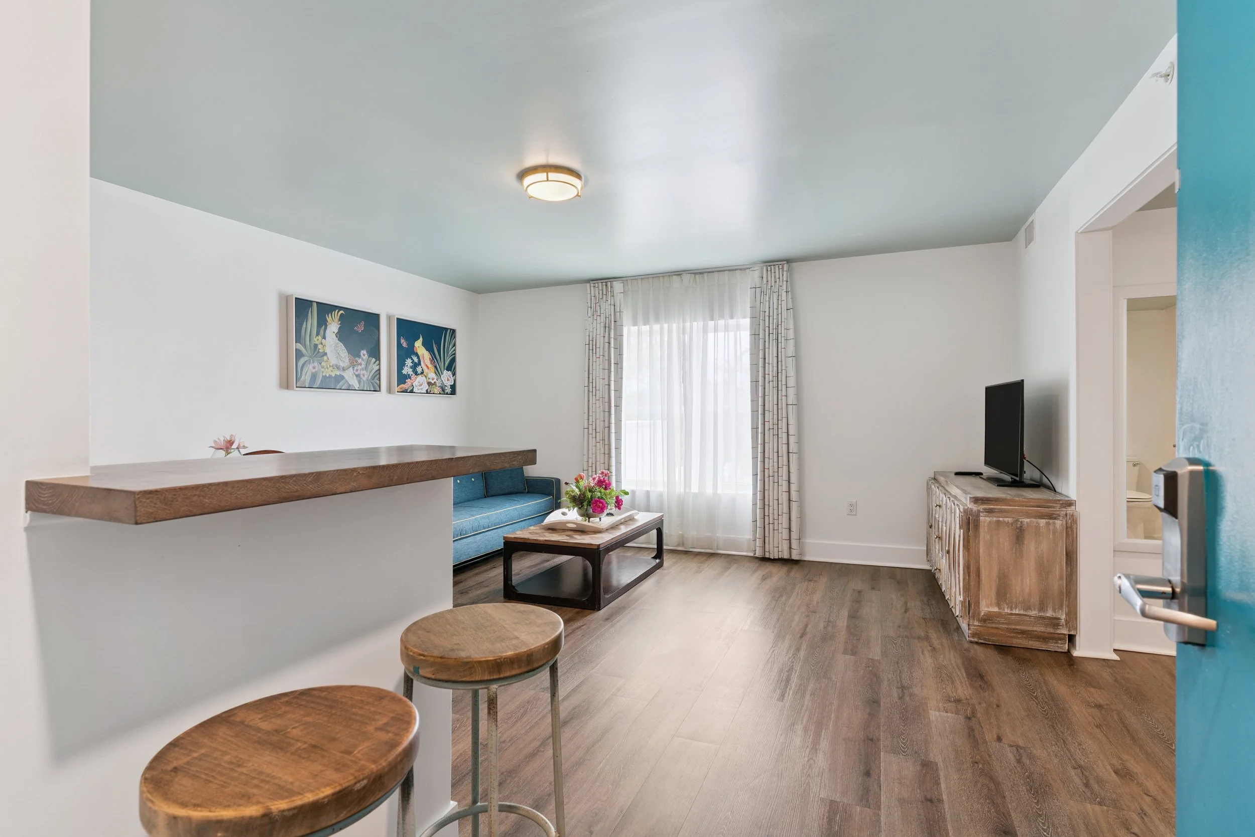 Grand Suite 302.12 Kameron Taylor.JPG