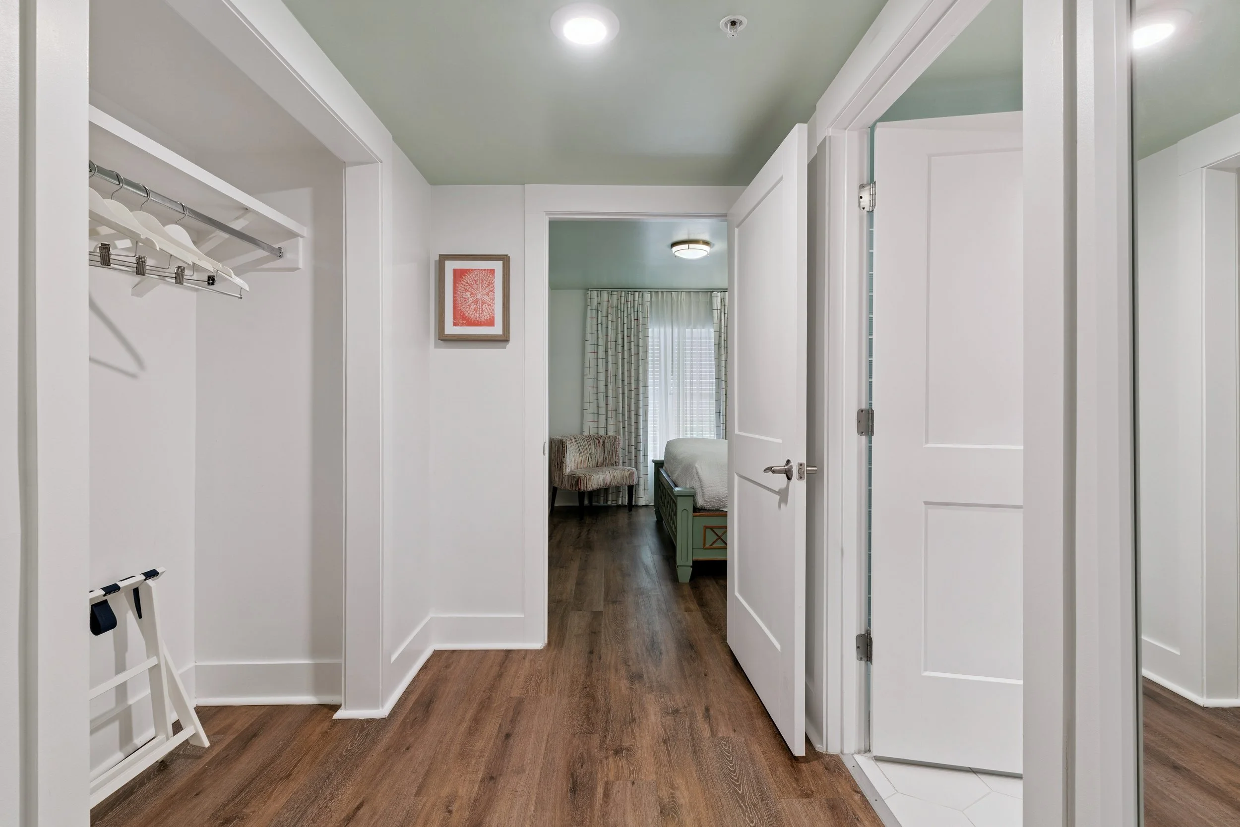 Standard Suite 307.10 Kameron Taylor.JPG