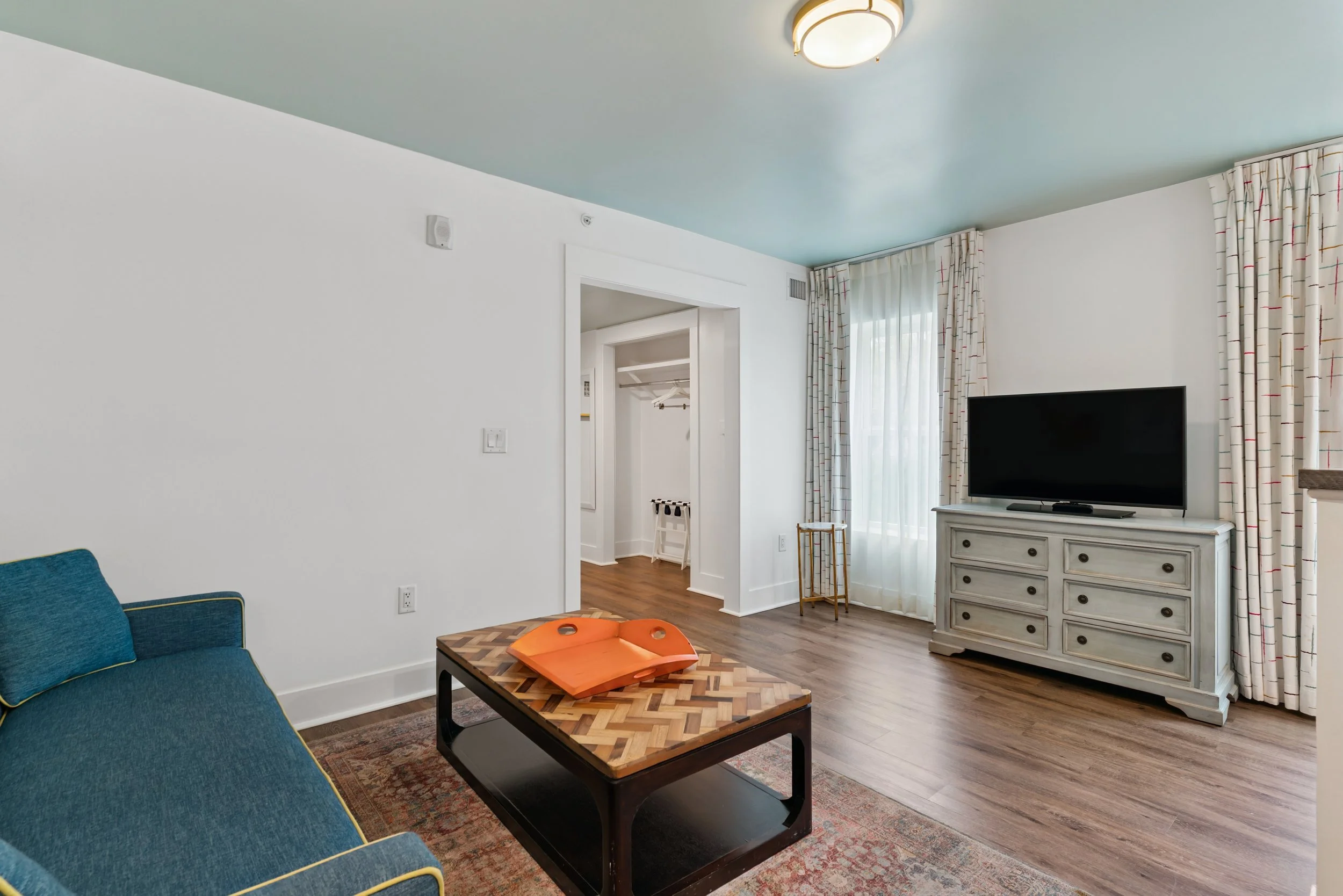 Corner Suite 308.3 Kameron Taylor.JPG