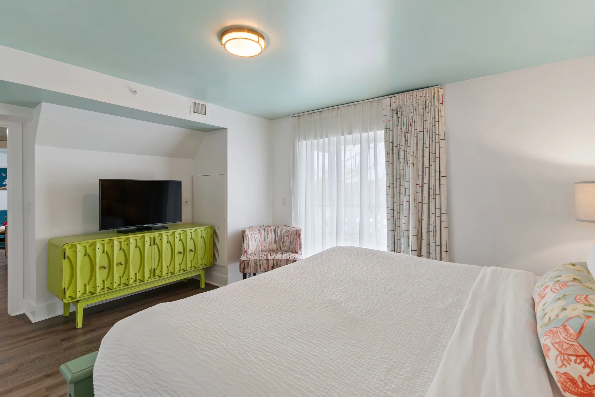 Grand Suite 302.2 Kameron Taylor.JPG
