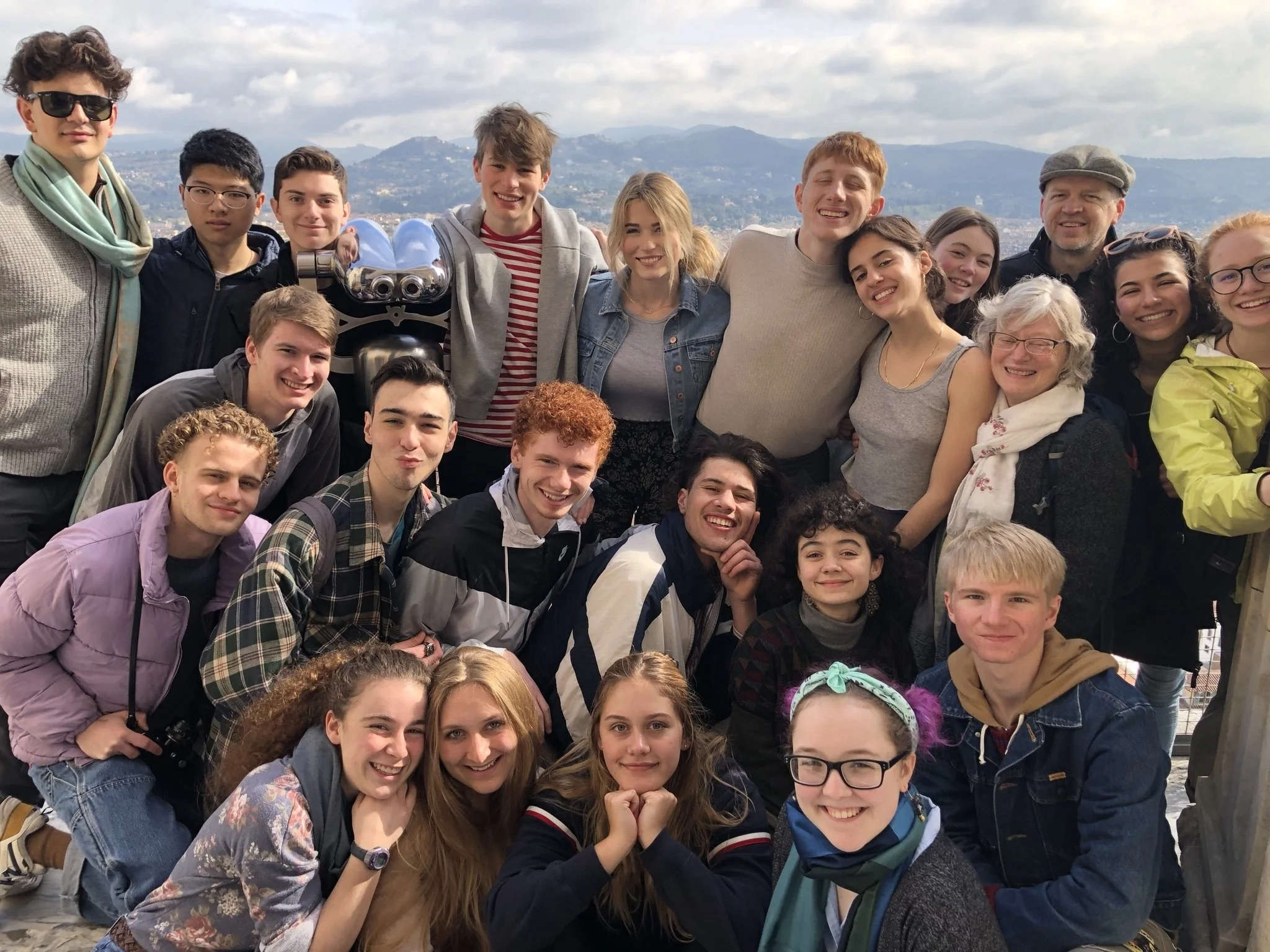 Senior Class Italy 2019.jpg