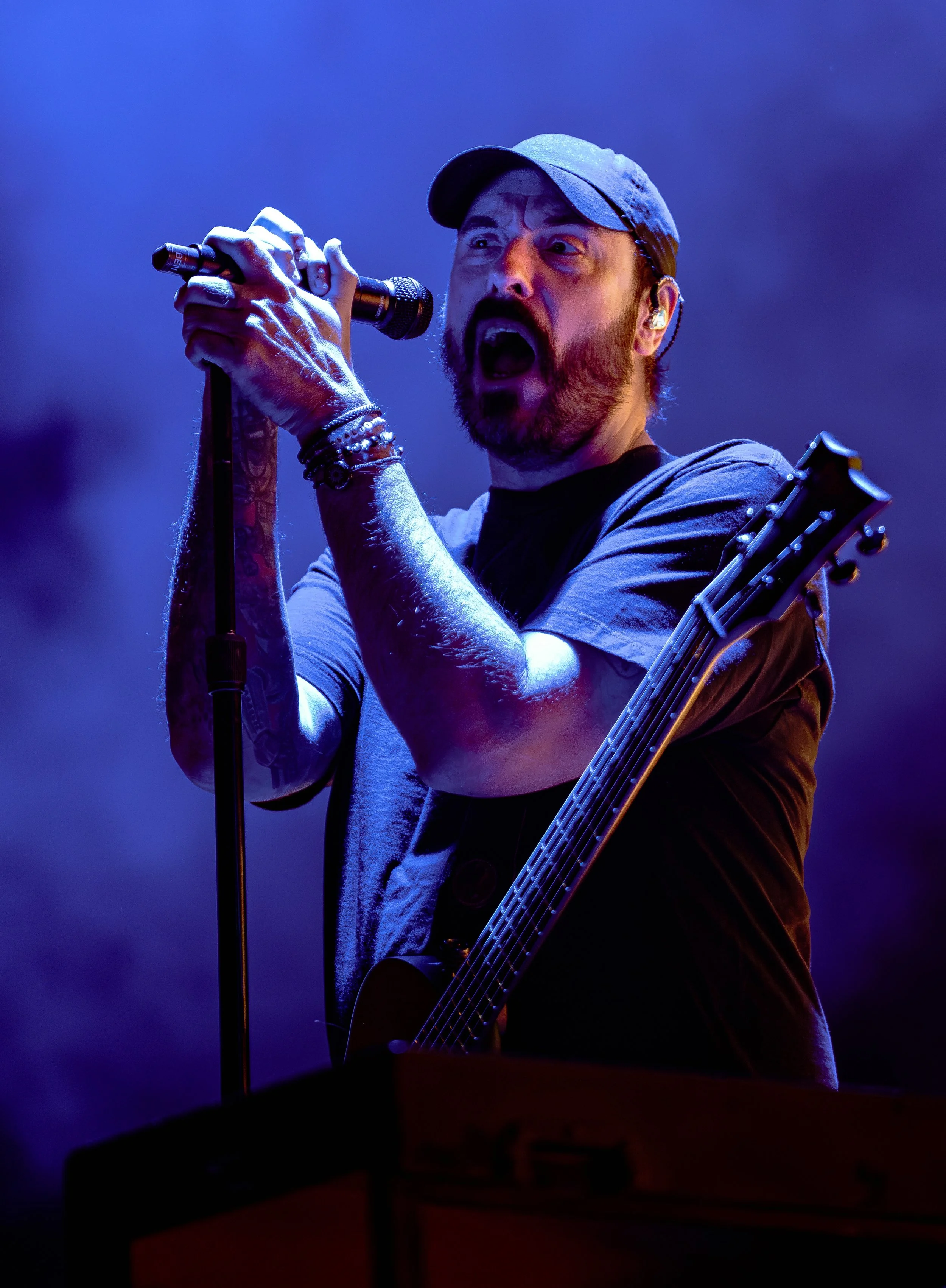 Breaking Benjamin Reboots the 2000s with Halo, Heartache and a Deafening Roar