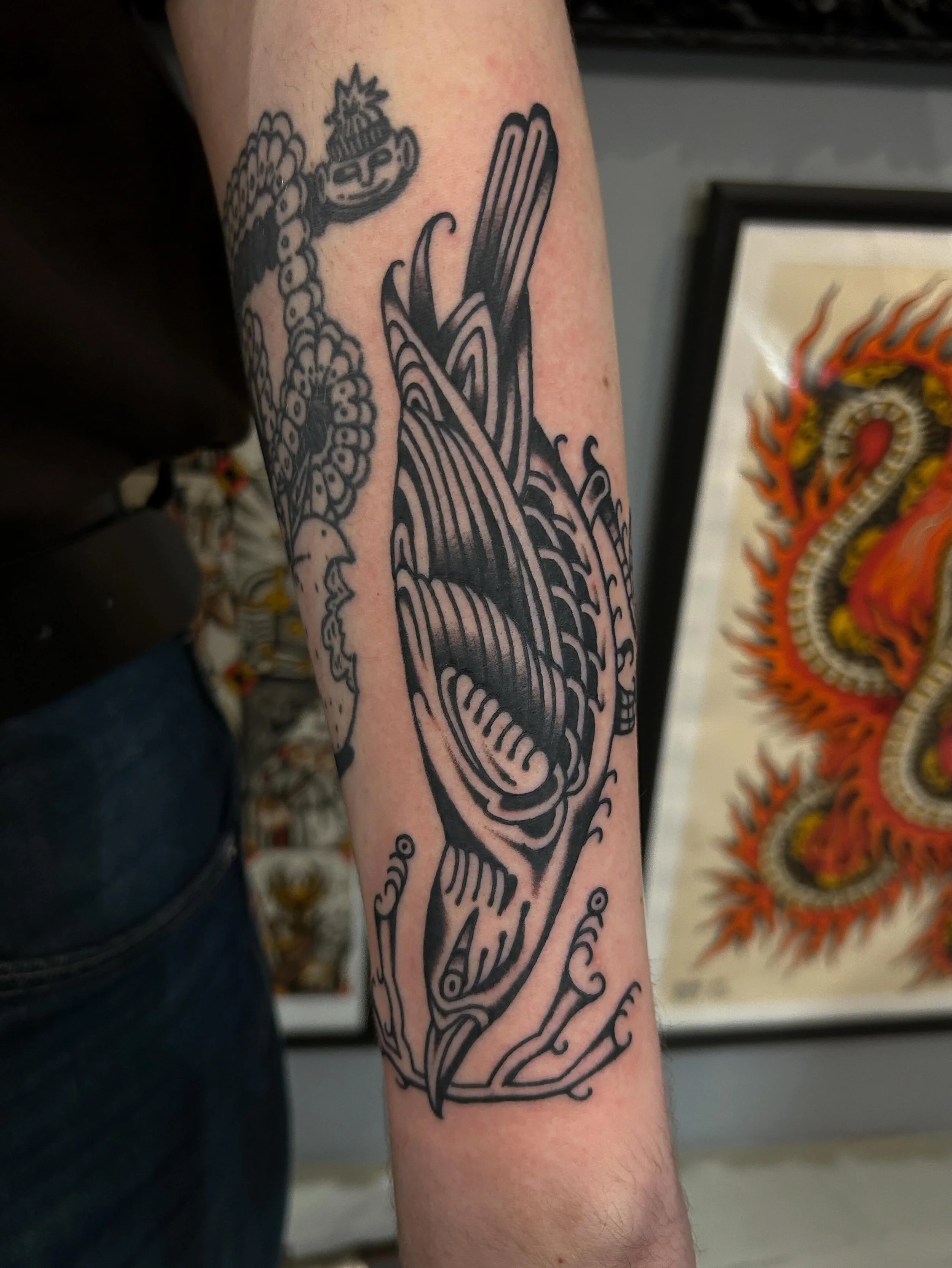 Some tattoos from Amsterdam done at @blackrosetattooandgallery this week, had a great trip and looking forward to the next time. Thanks everyone 🙏

#amsterdamtattoo #berlintattoo #alekleaf