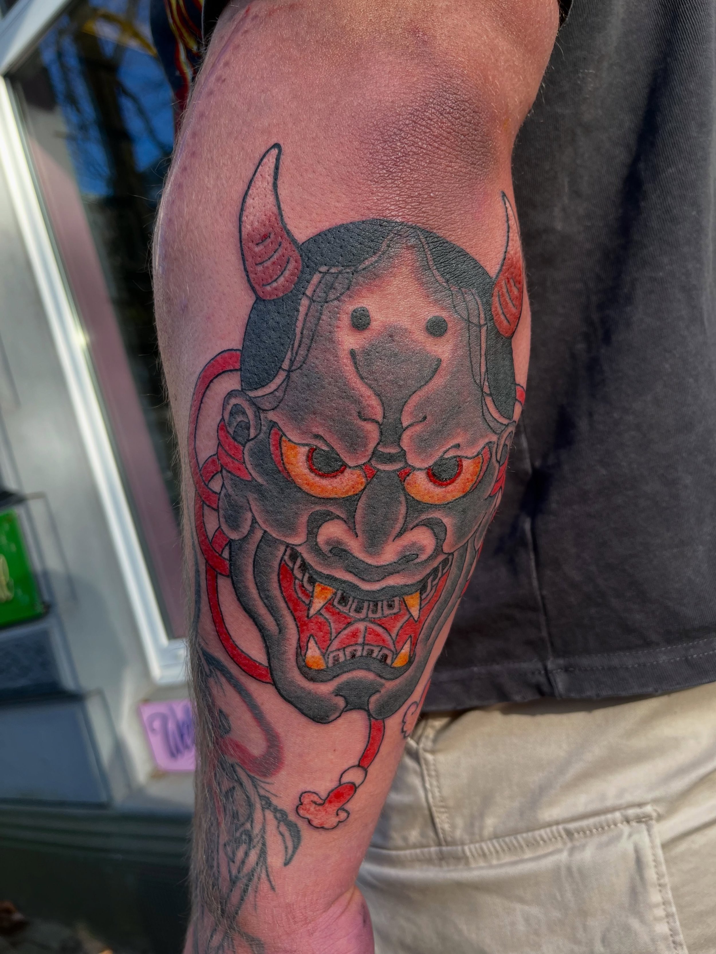 Hanya mask by our resident artist @petter_yokai 👹

📩 DM Petter directly to book your appointment or contact the shop!

📞 +49 151 20548230
📧 hanabusaelectrictattoo@gmail.com
📍  Graefestra&szlig;e 10, Berlin
🗓️ Mon-Sat / 1pm-8pm
www.hanabusaelect