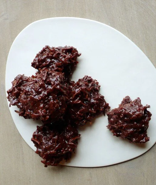 ChocolateMacaroons-514x610.jpg