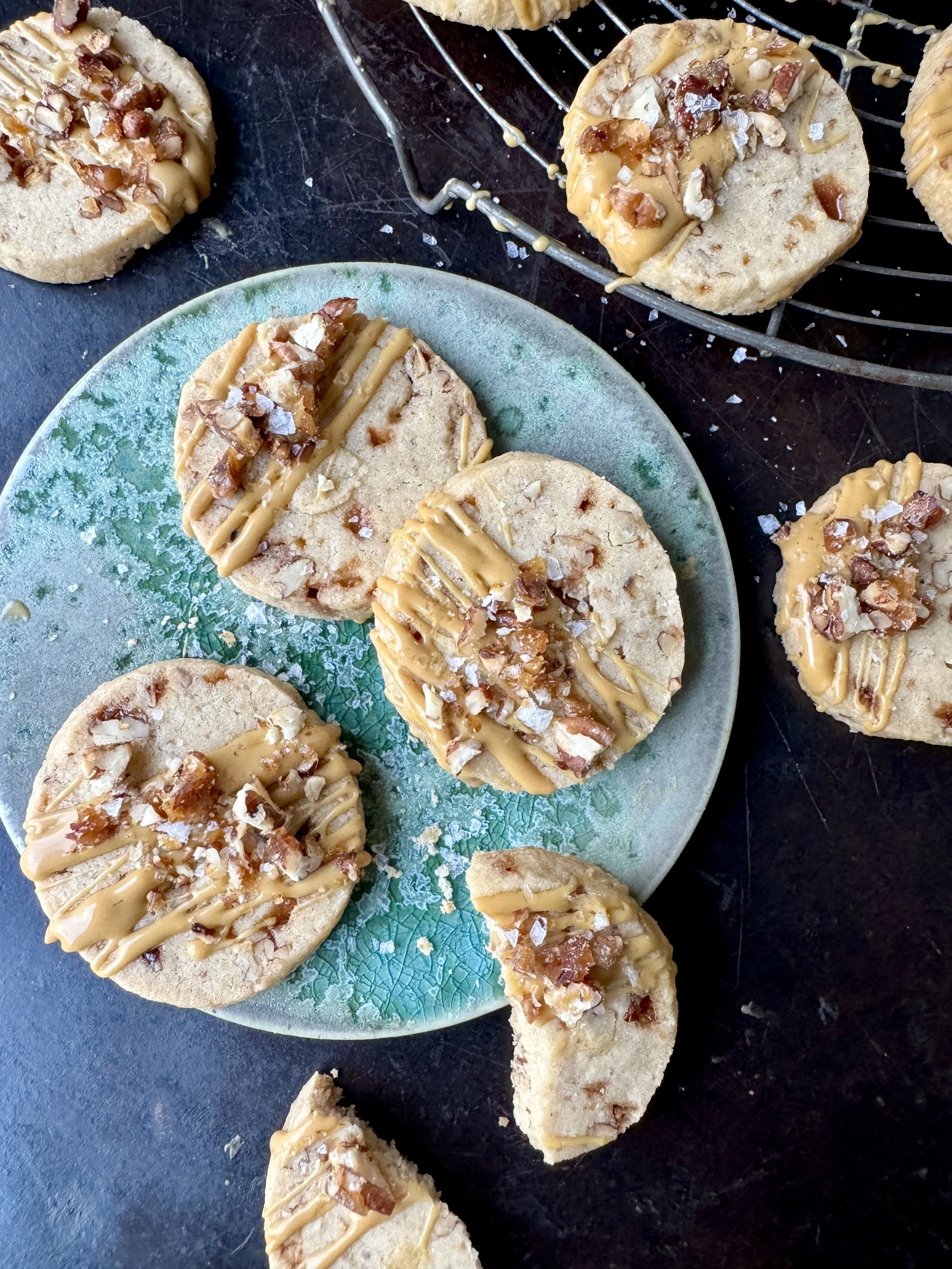 Crunchy Pecan Praline Cookies
