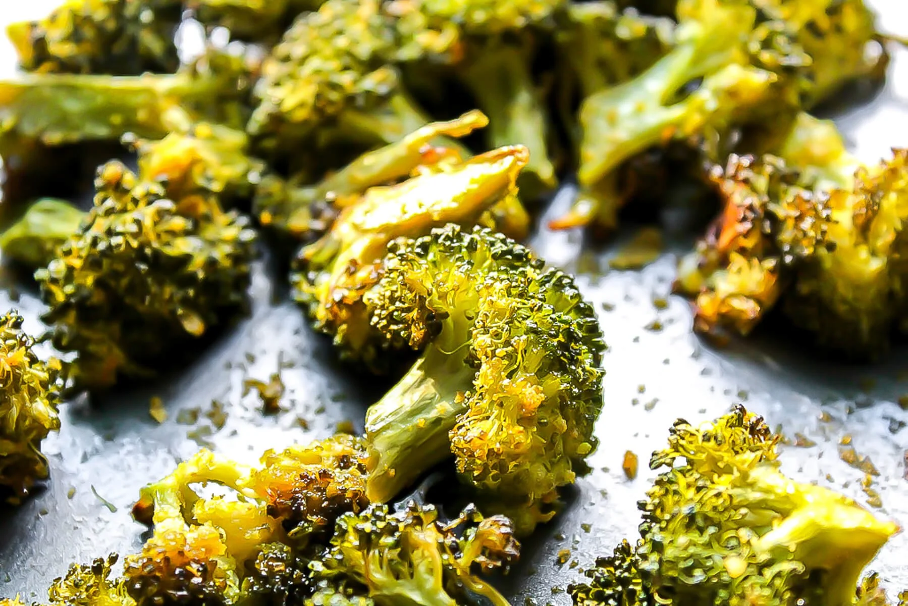 Noochy Broccoli - Side