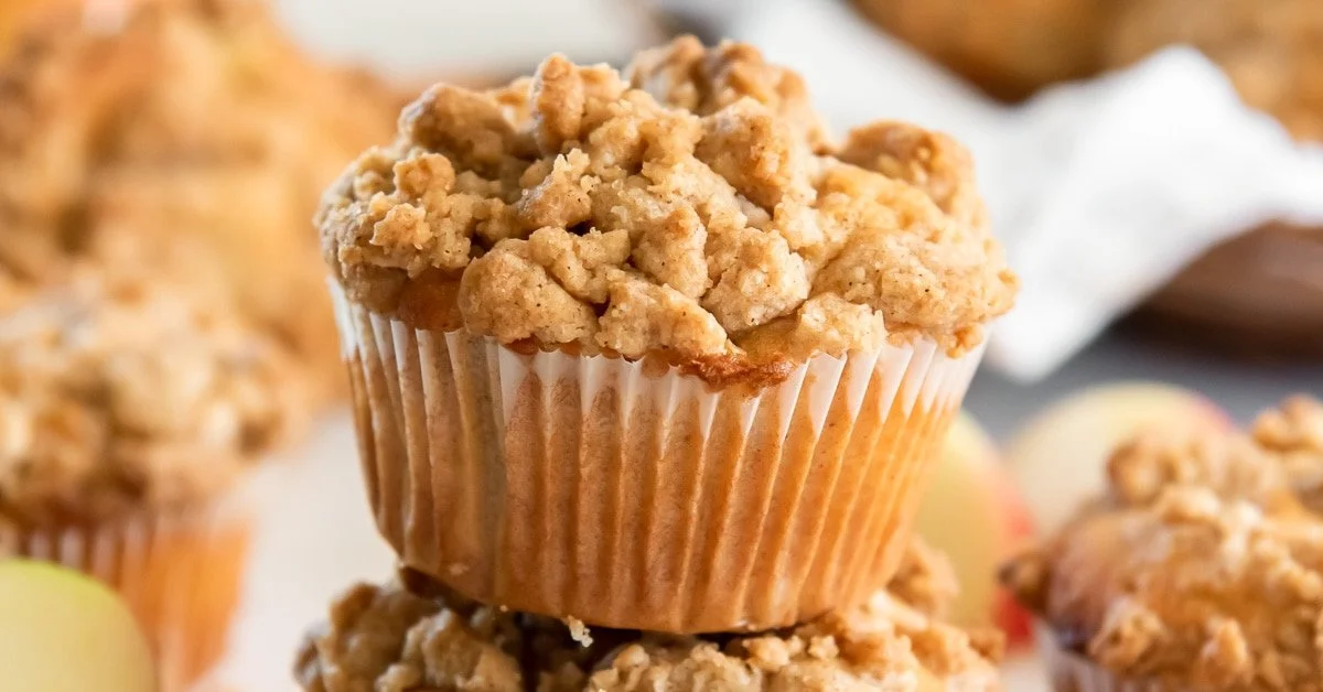 Apple Walnut Crumble Muffins x12