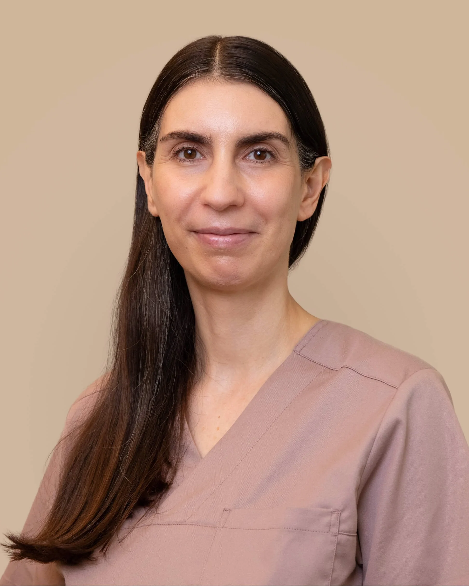 Porträt von Sarah Arndt, Kosmetikerin.