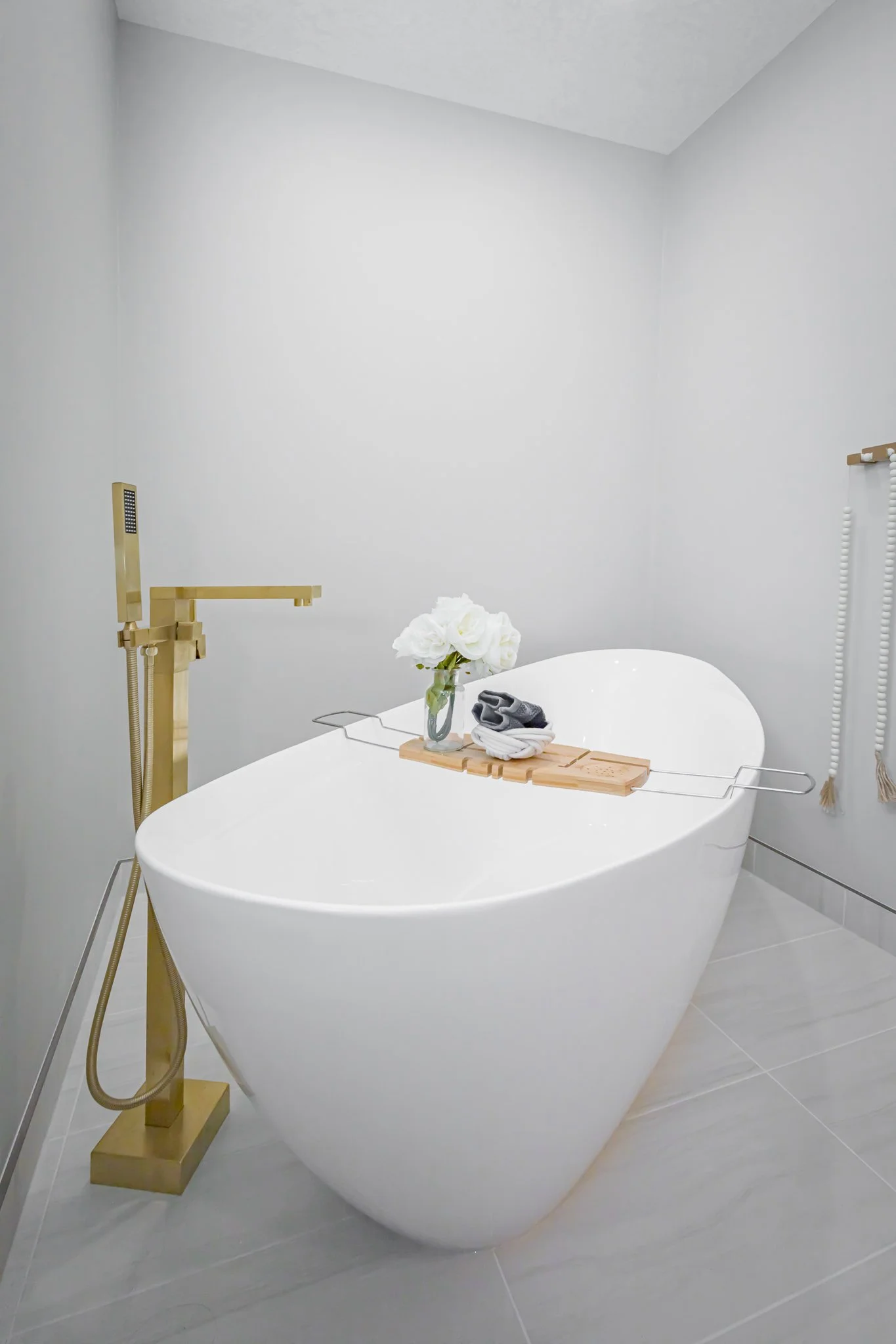 1288 Design Co_Holowaty_8.jpg