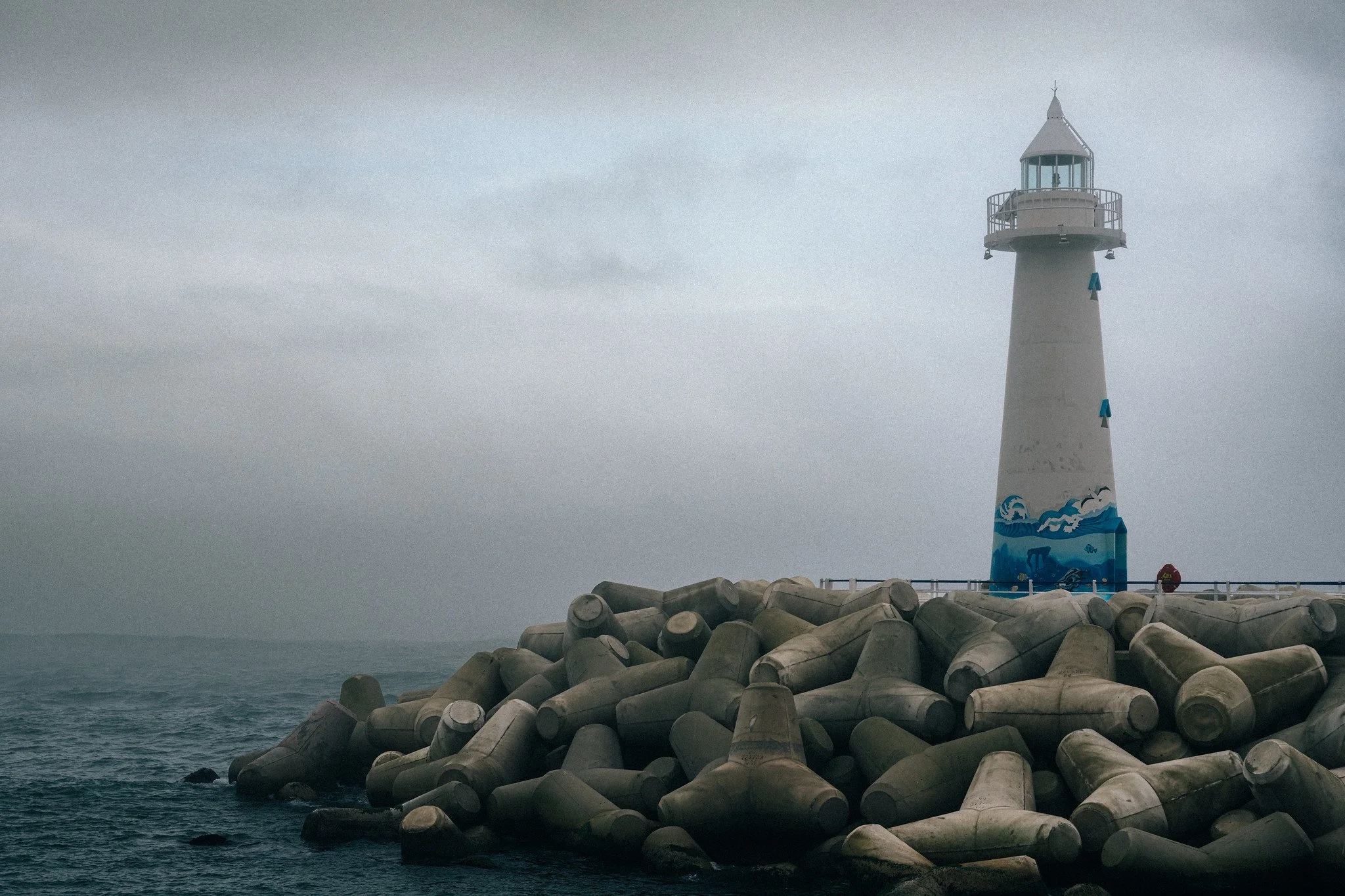 Cheongsapo White Lighthouse