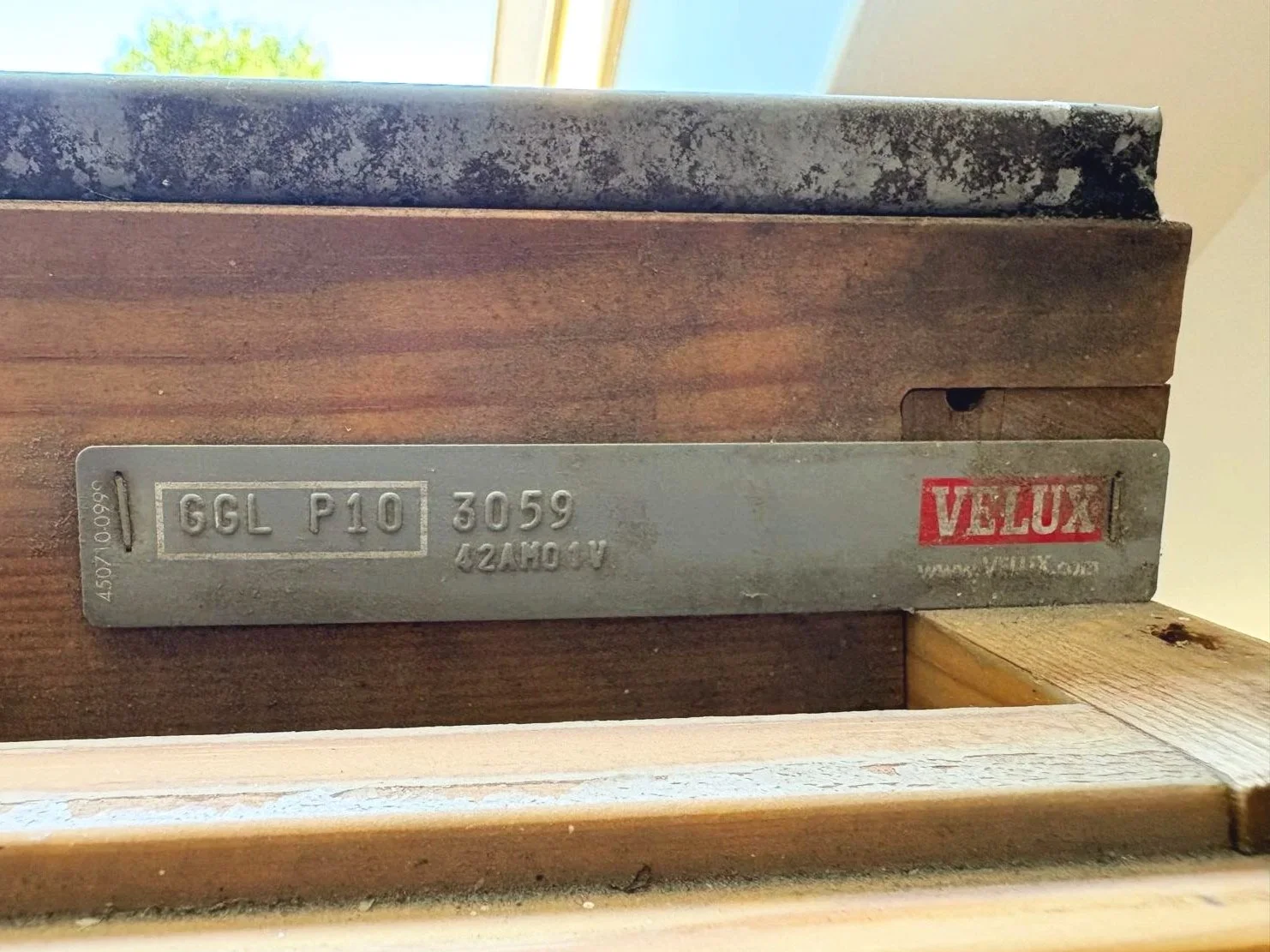 Wat kost het vervangen van een oud VELUX dakraam?