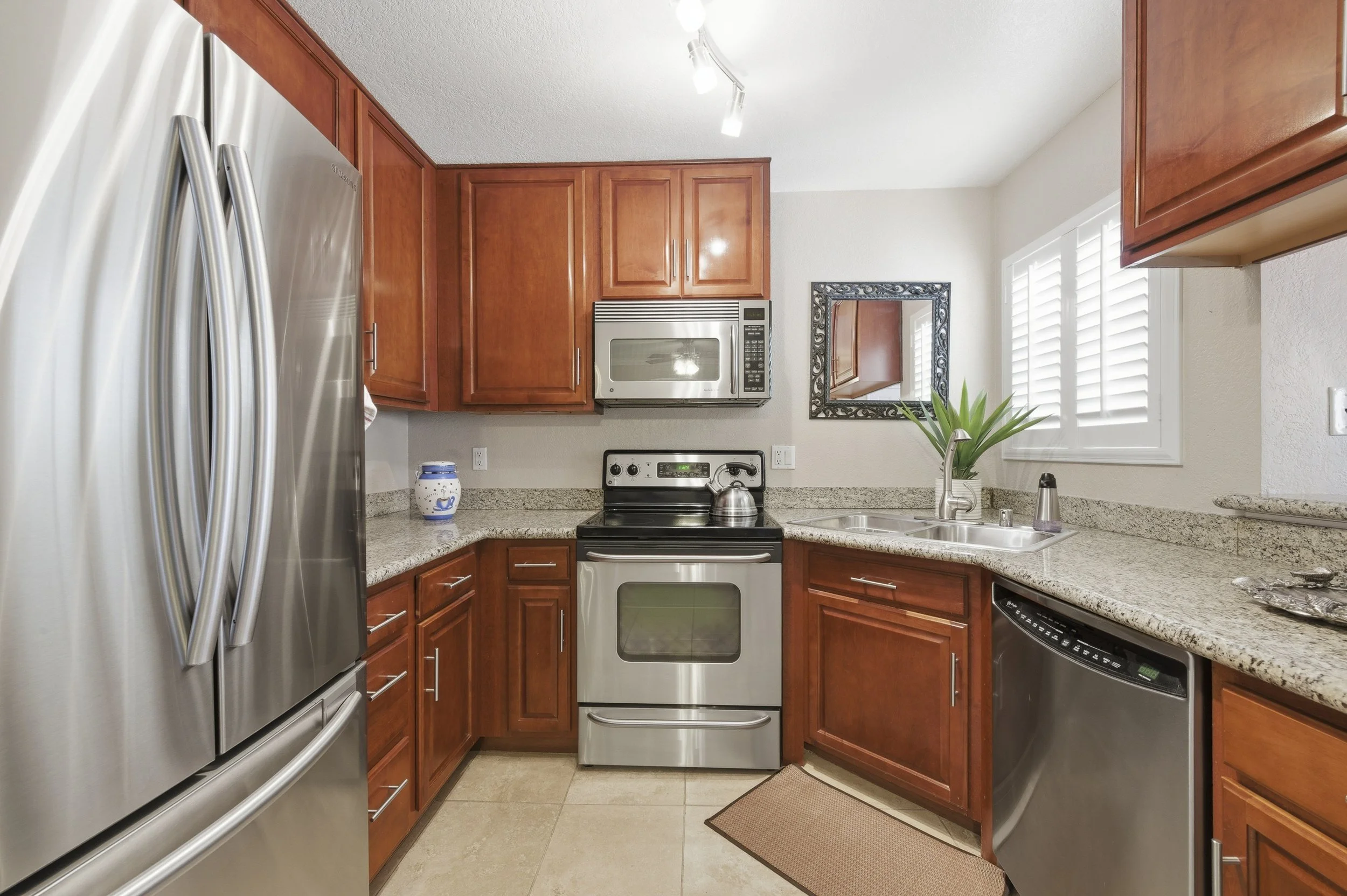 16-3605 Ash Street 7_016.jpg