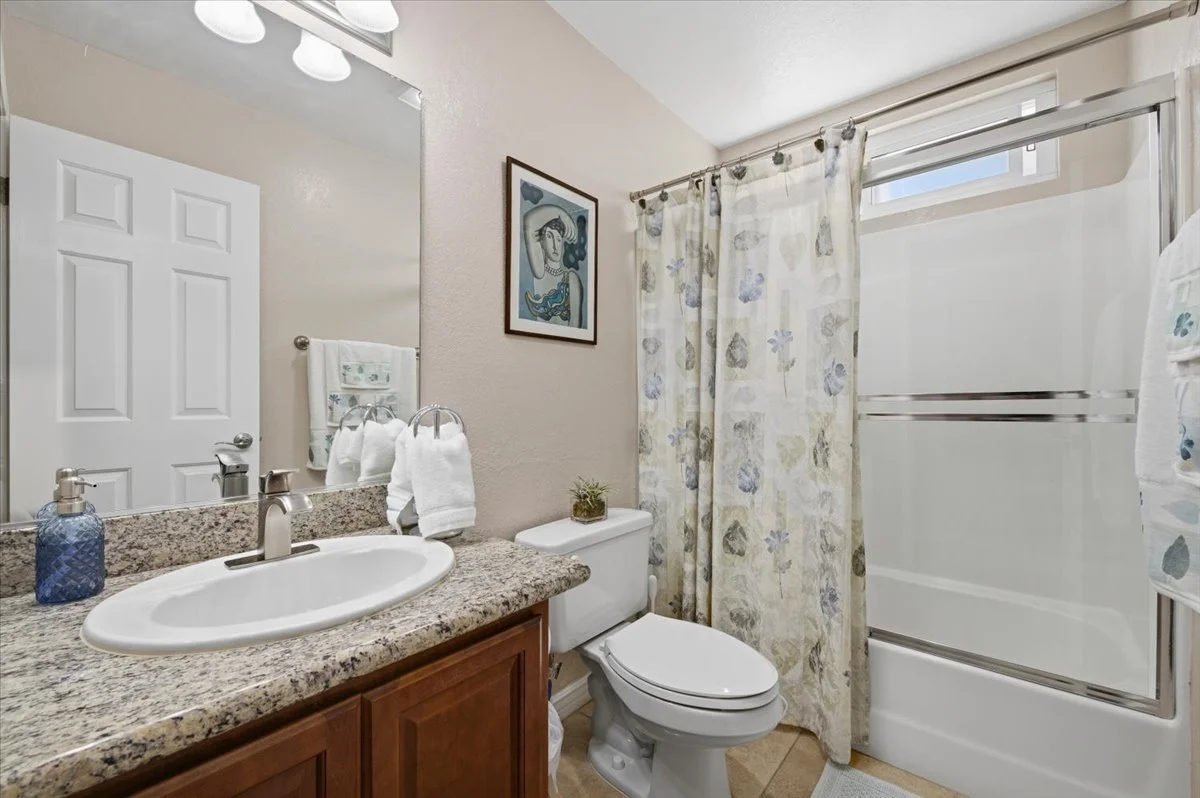 30-3605 Ash Street 7_029.jpg