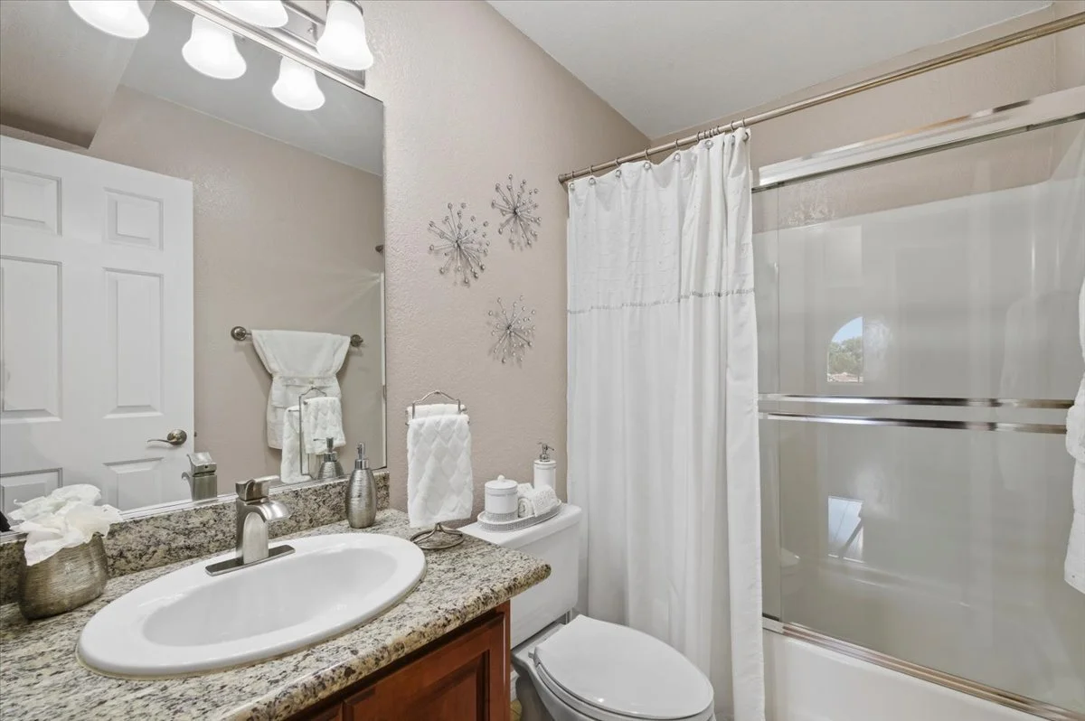 22-3605 Ash Street 7_022.jpg