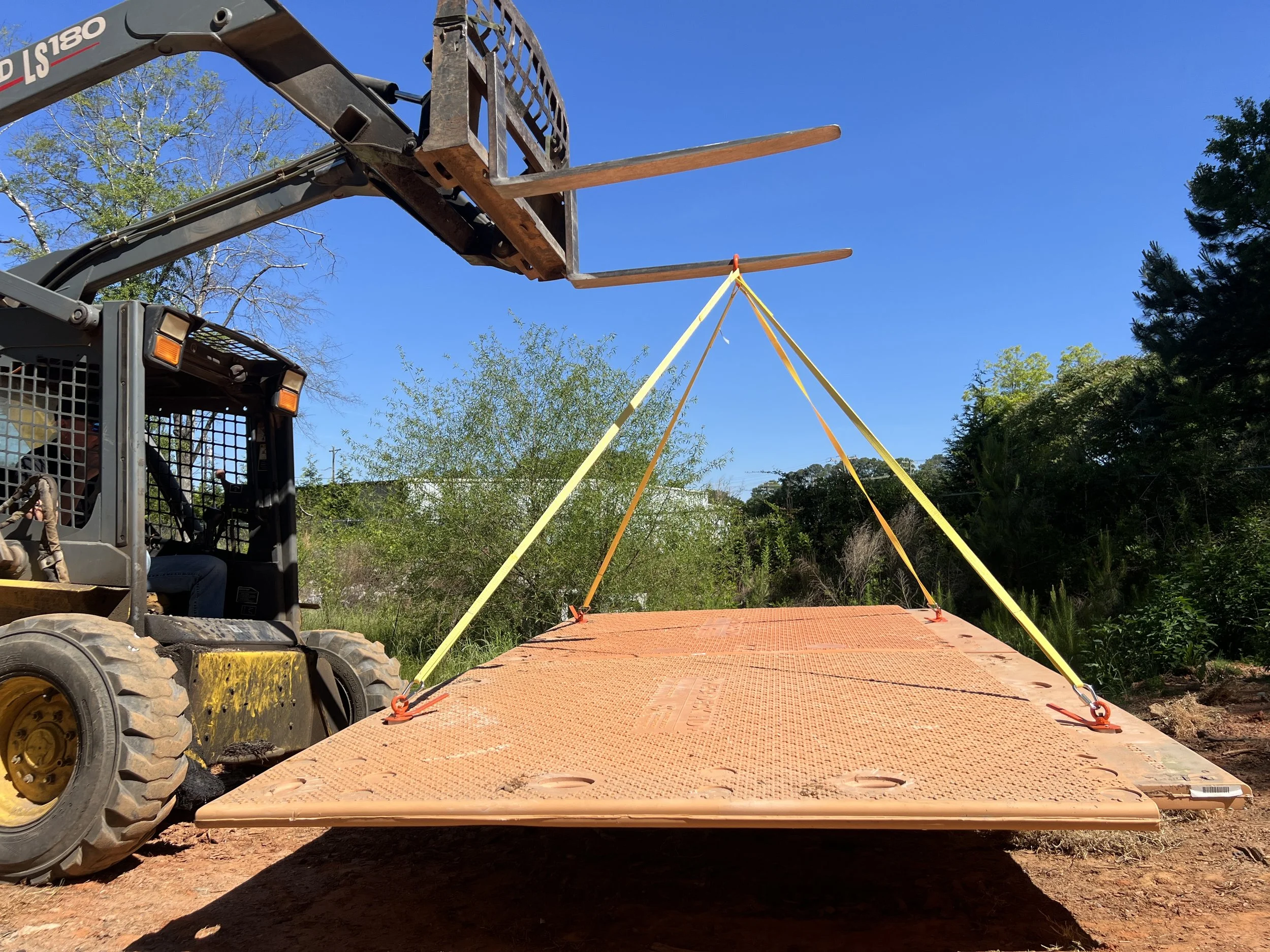 Mat Hoist Pickup2.JPG