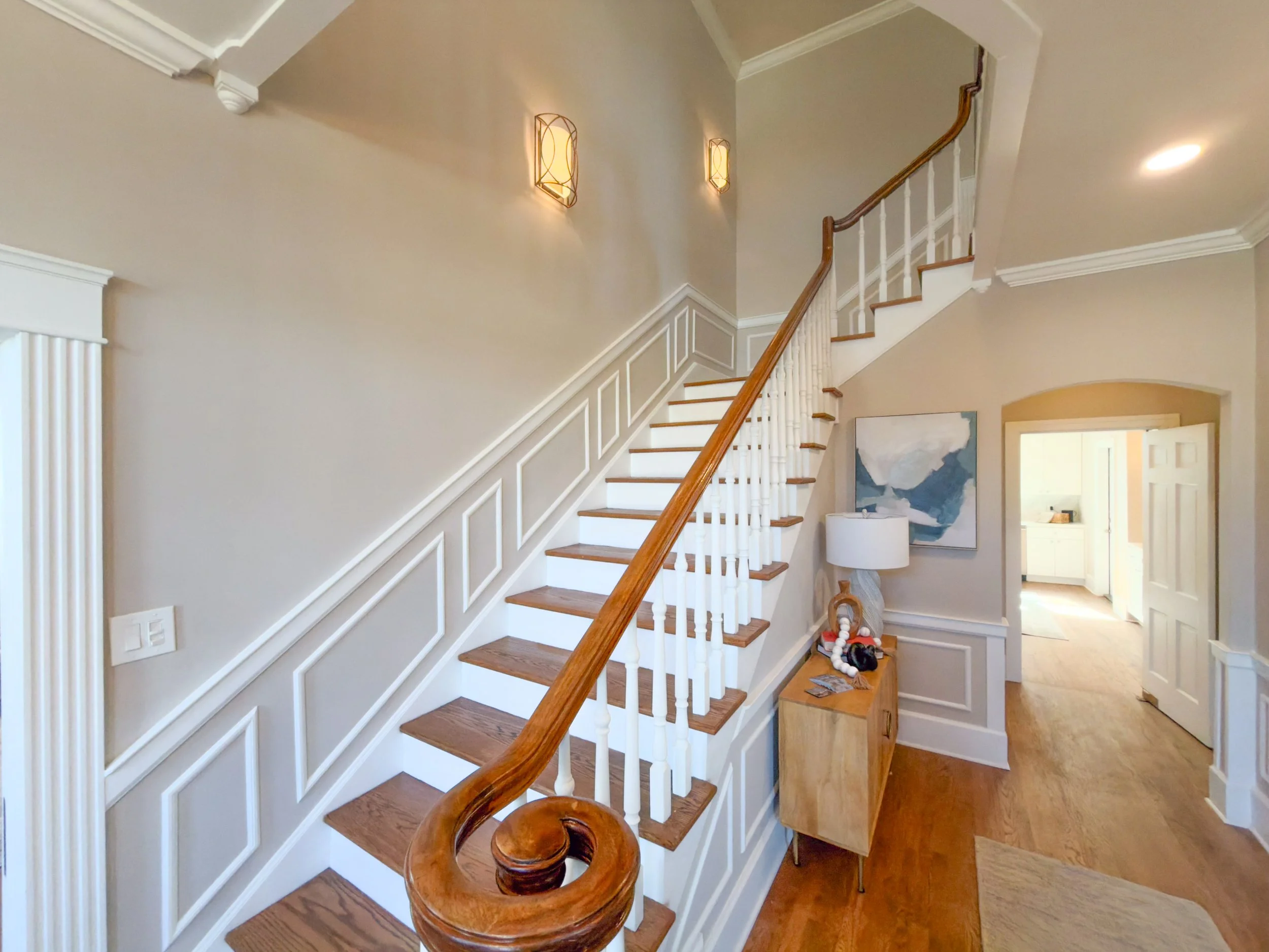 621 E College Foyer and Staircase