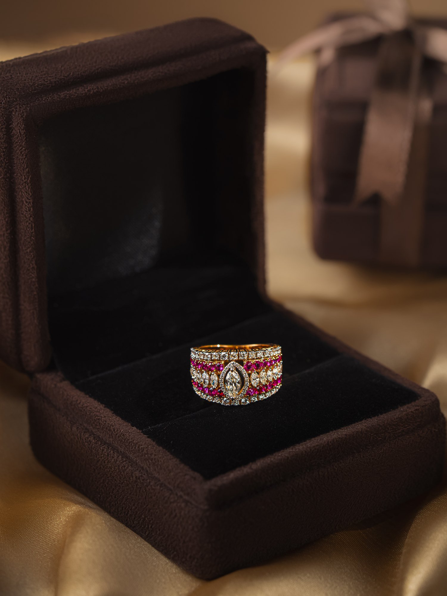 Engagement Rings in India: Solitaires, Halos and Getting the Size Right